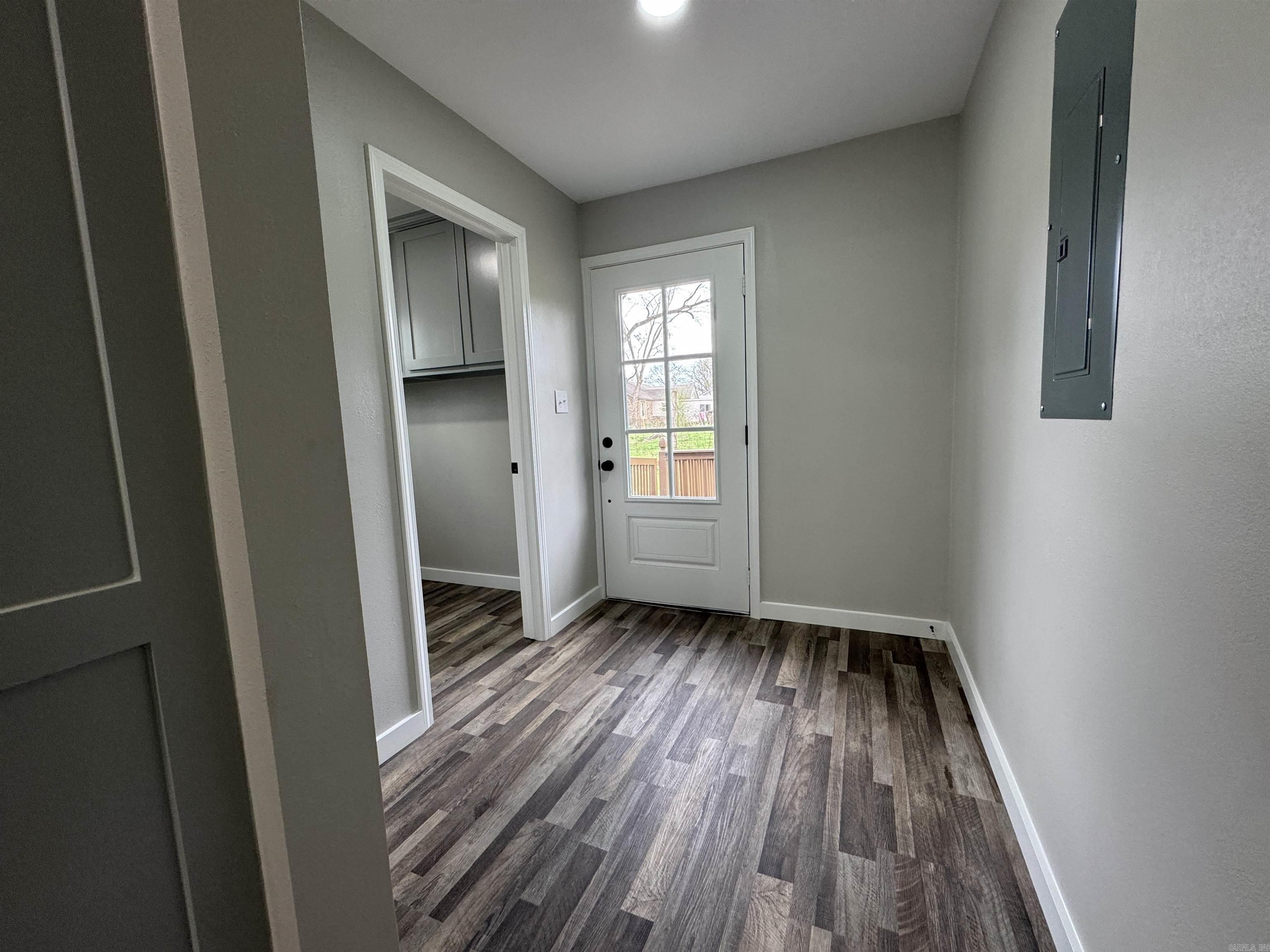 302 W Commerce St  Morrilton, AR