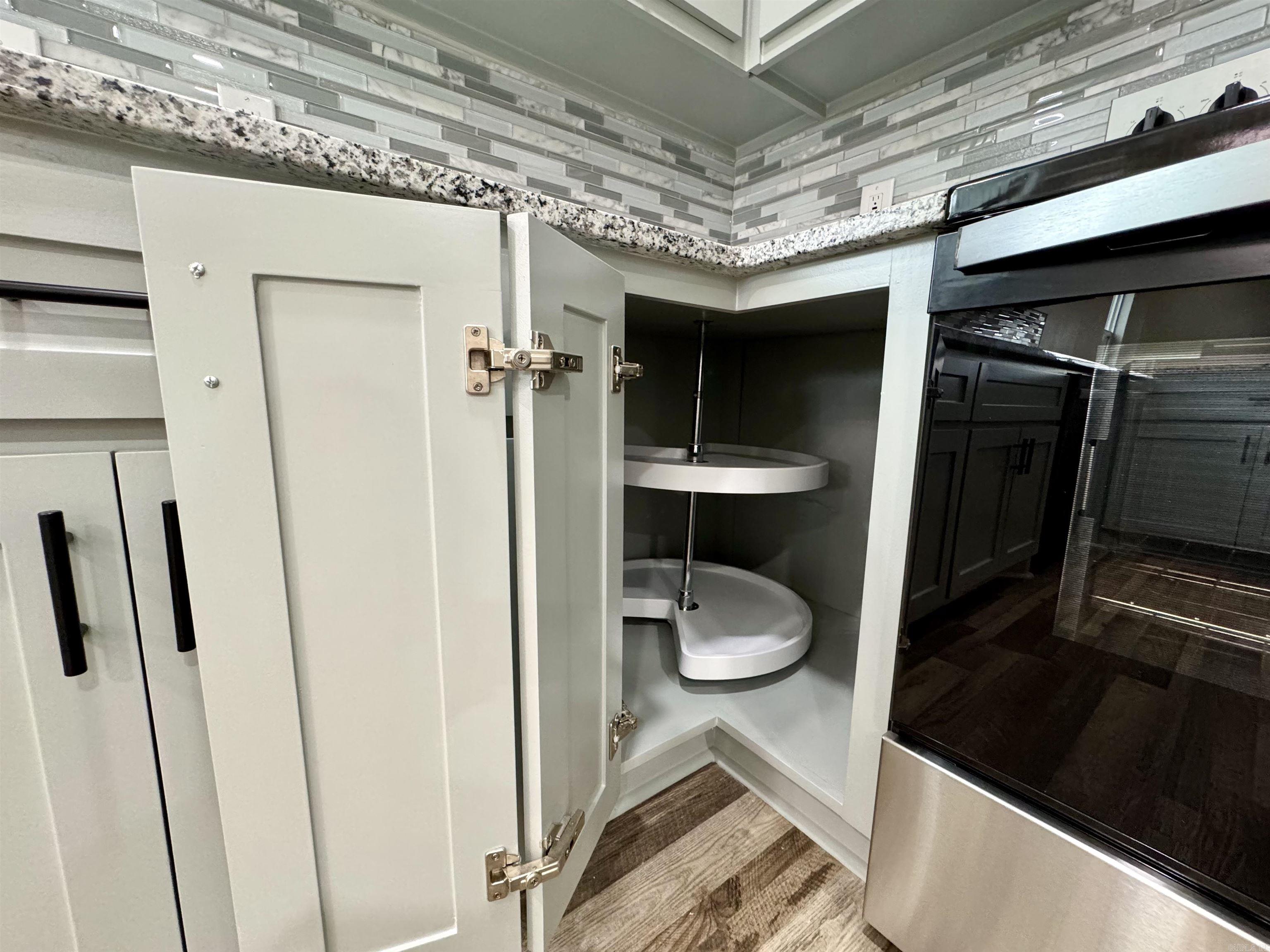 302 W Commerce St Morrilton, AR 72110