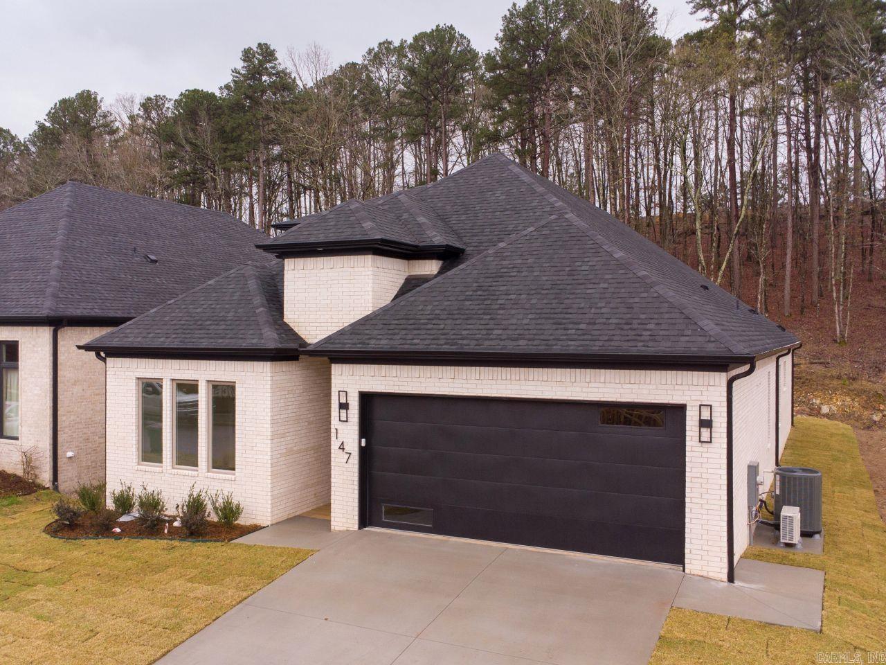 147 Kinley Loop Little Rock, AR 72223