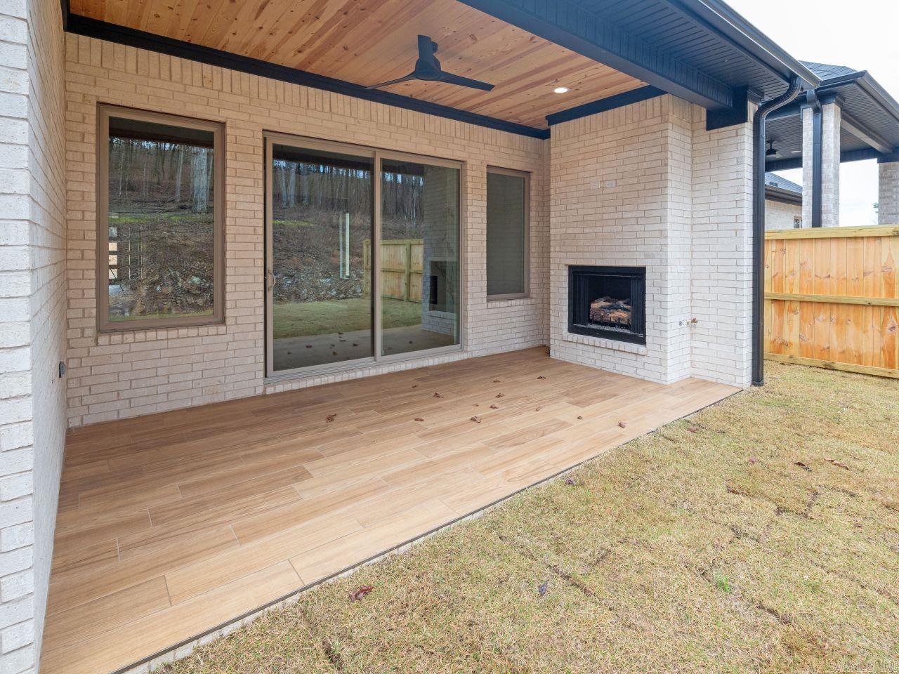 147 Kinley Loop Little Rock, AR 72223