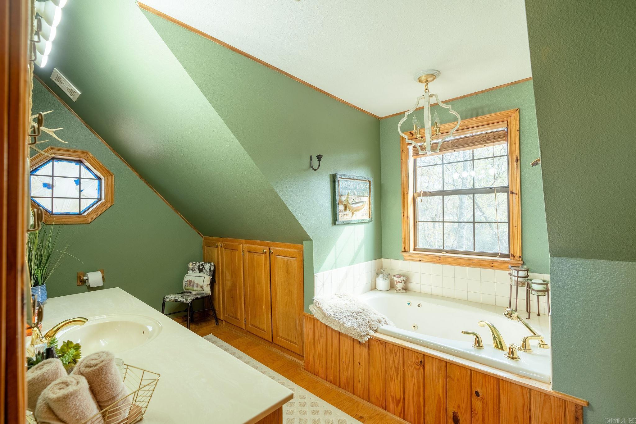 270 Raintree Valley  Pangburn, AR