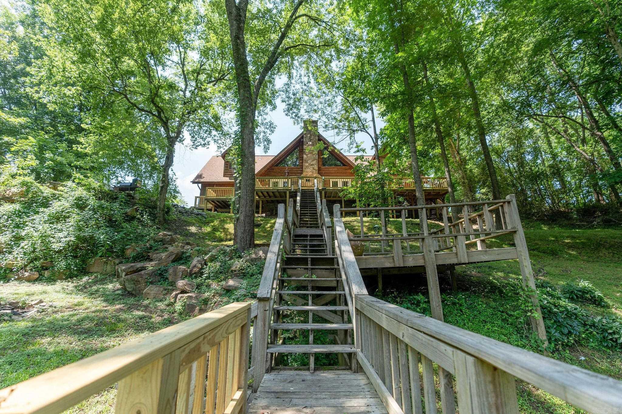 270 Raintree Valley  Pangburn, AR