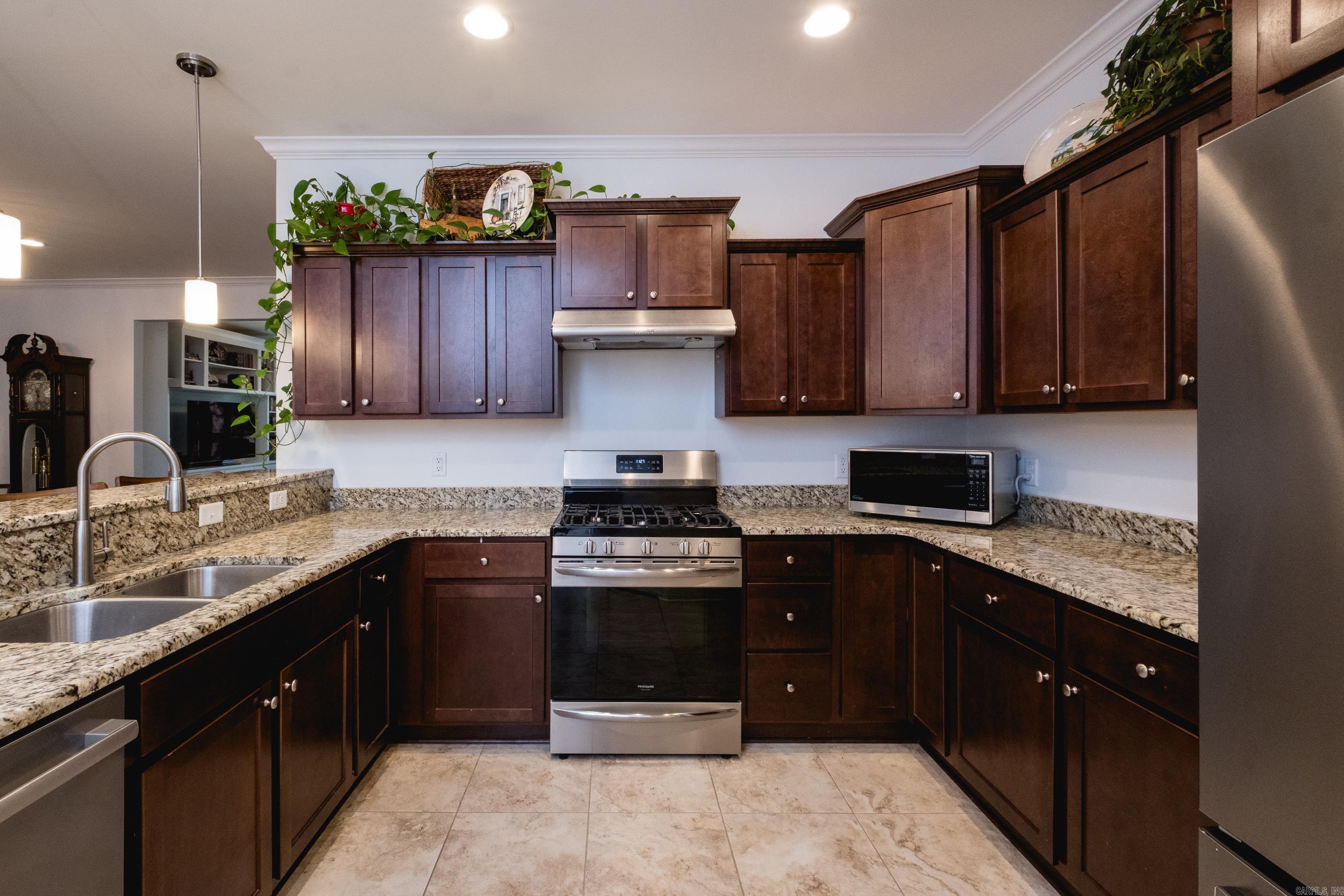 273 Mountain Terrace Circle  Maumelle, AR