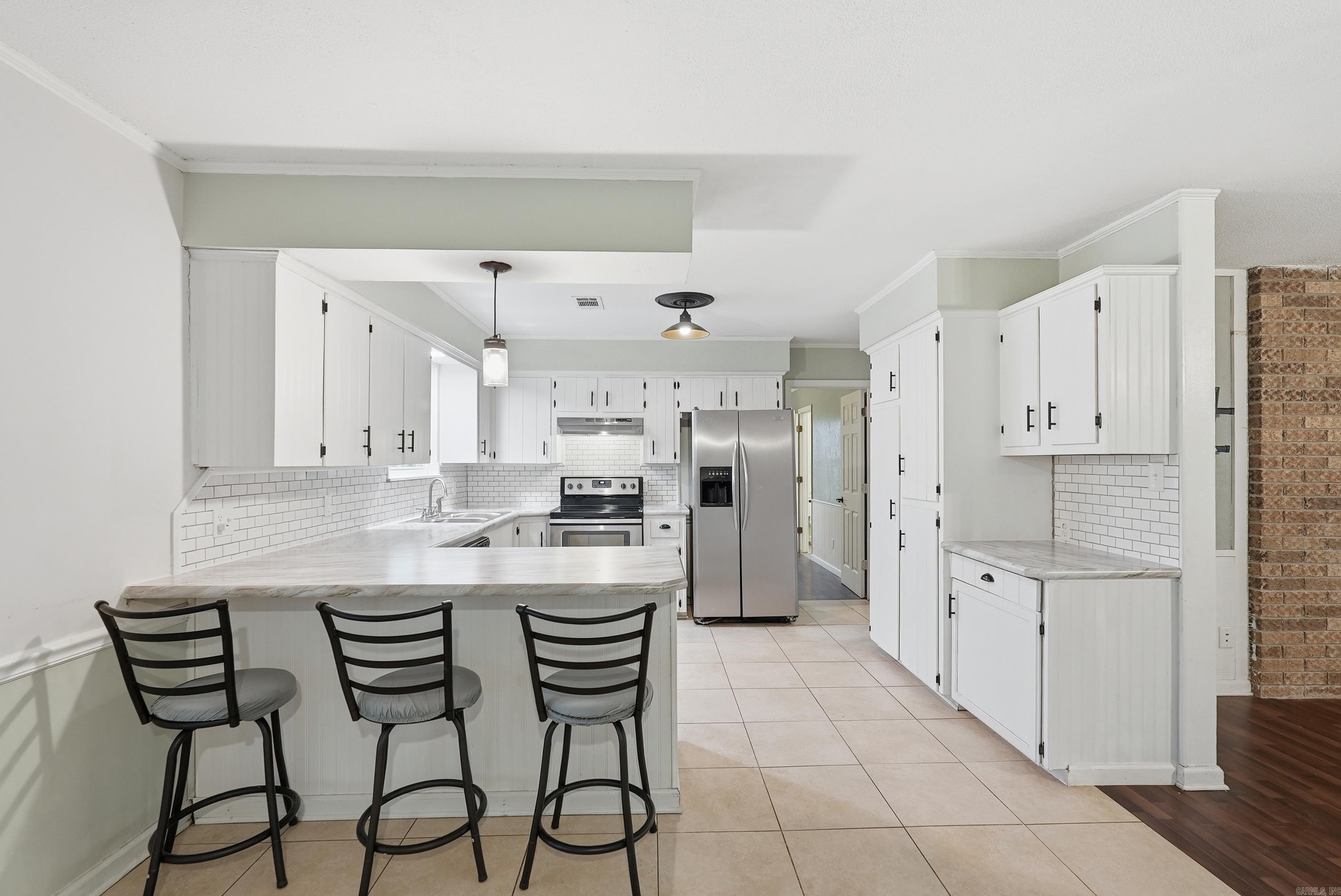 74 E Main  Greenbrier, AR