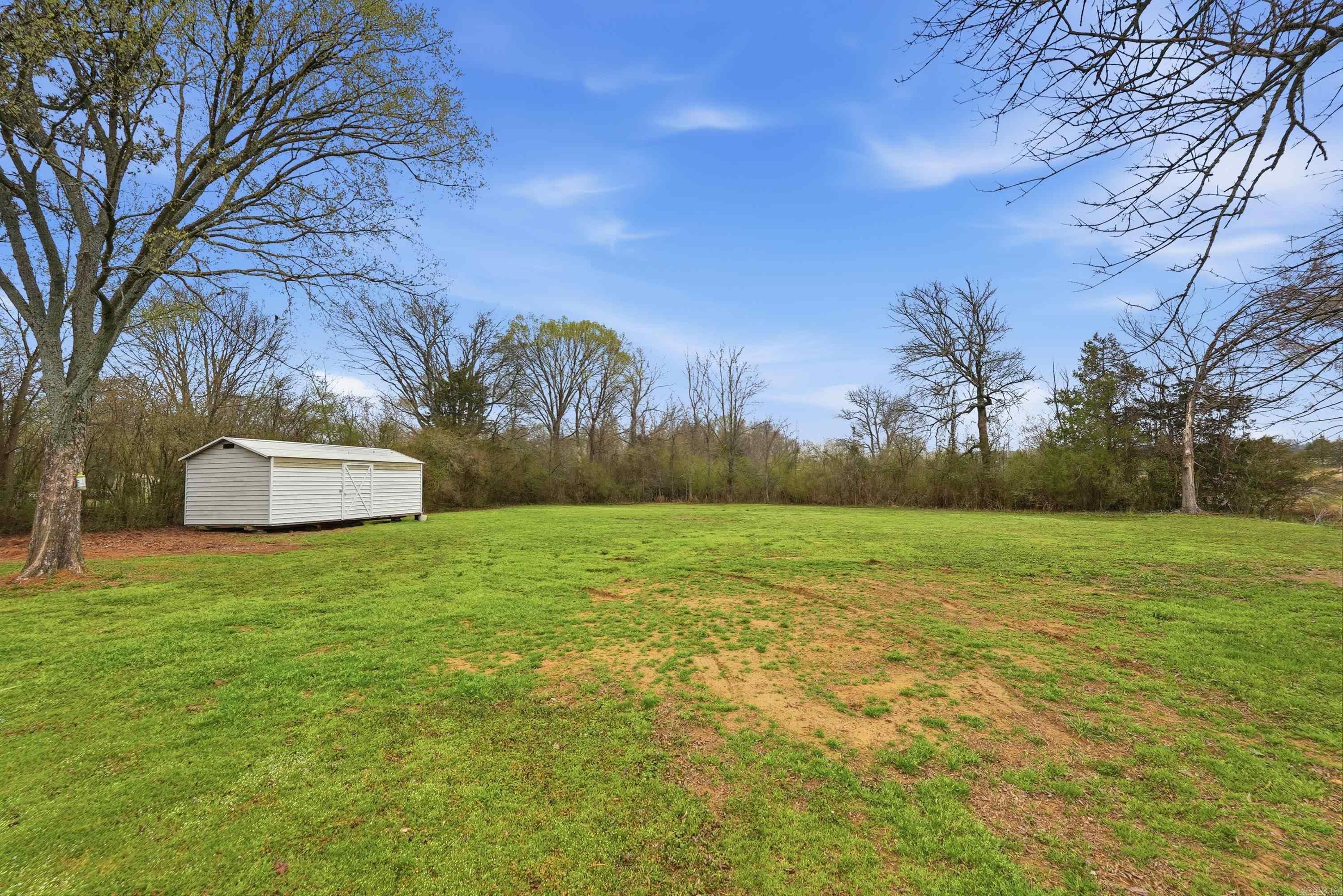 74 E Main  Greenbrier, AR