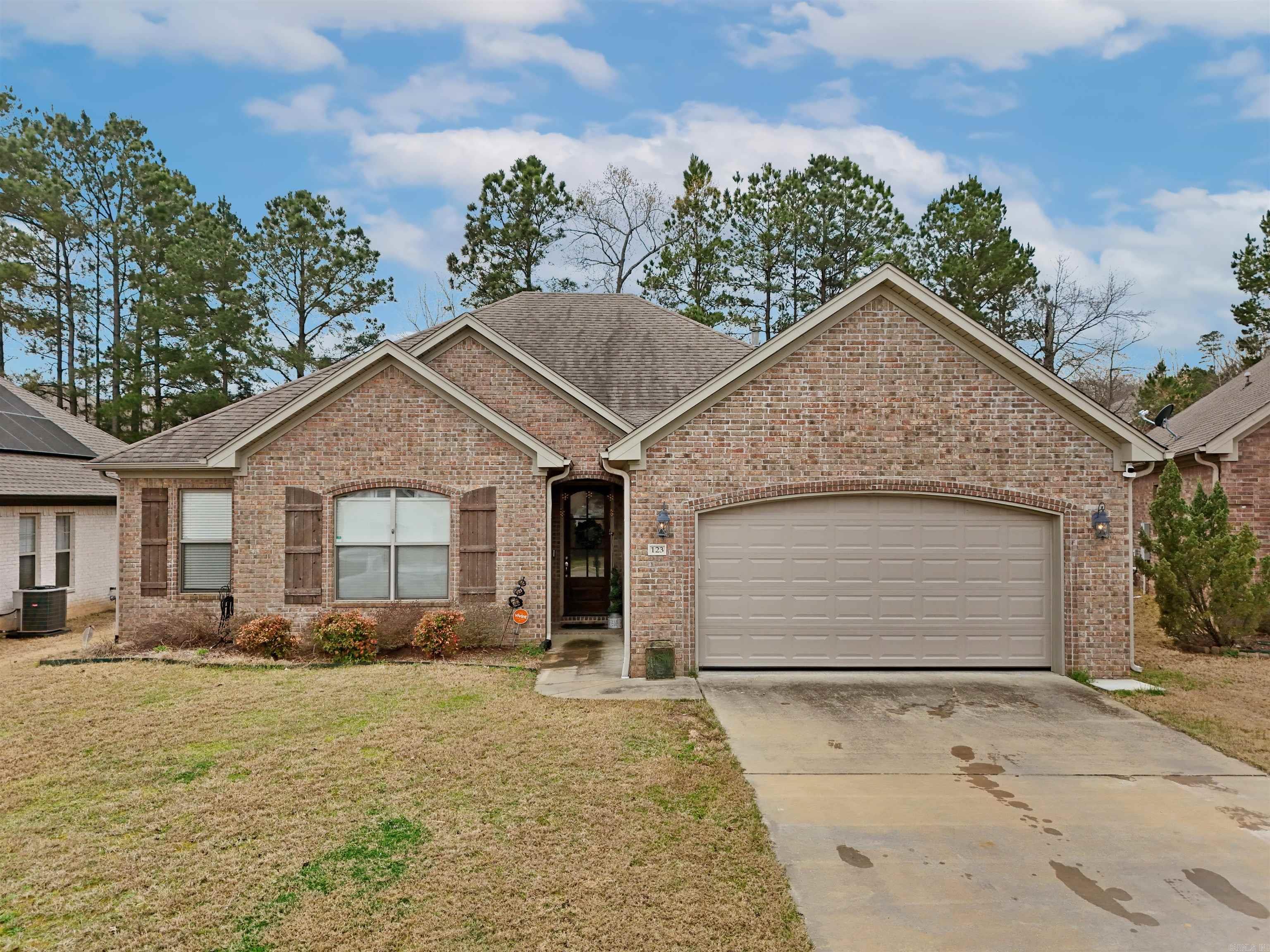 123 Nantucket  Maumelle, AR