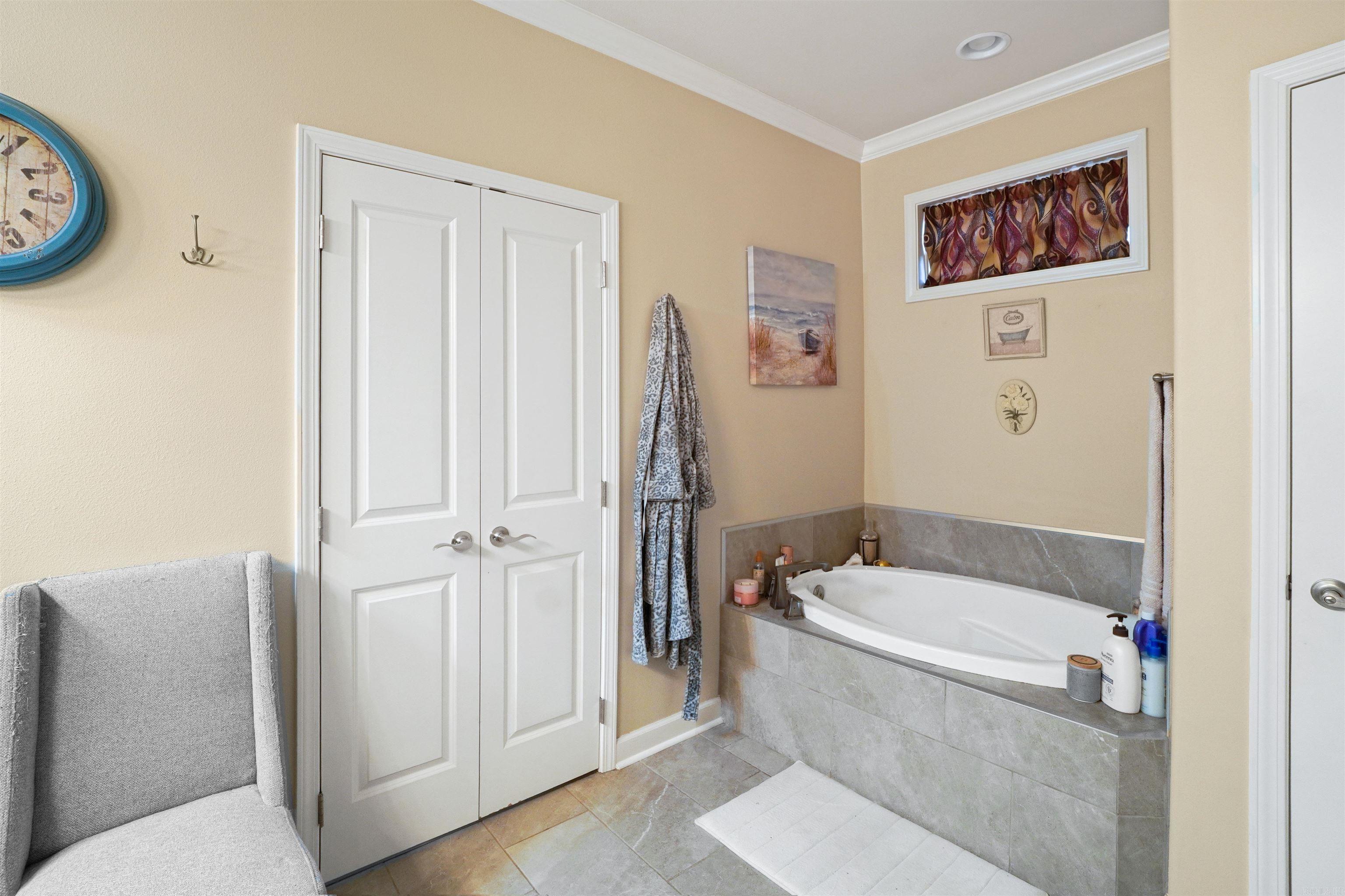 123 Nantucket  Maumelle, AR