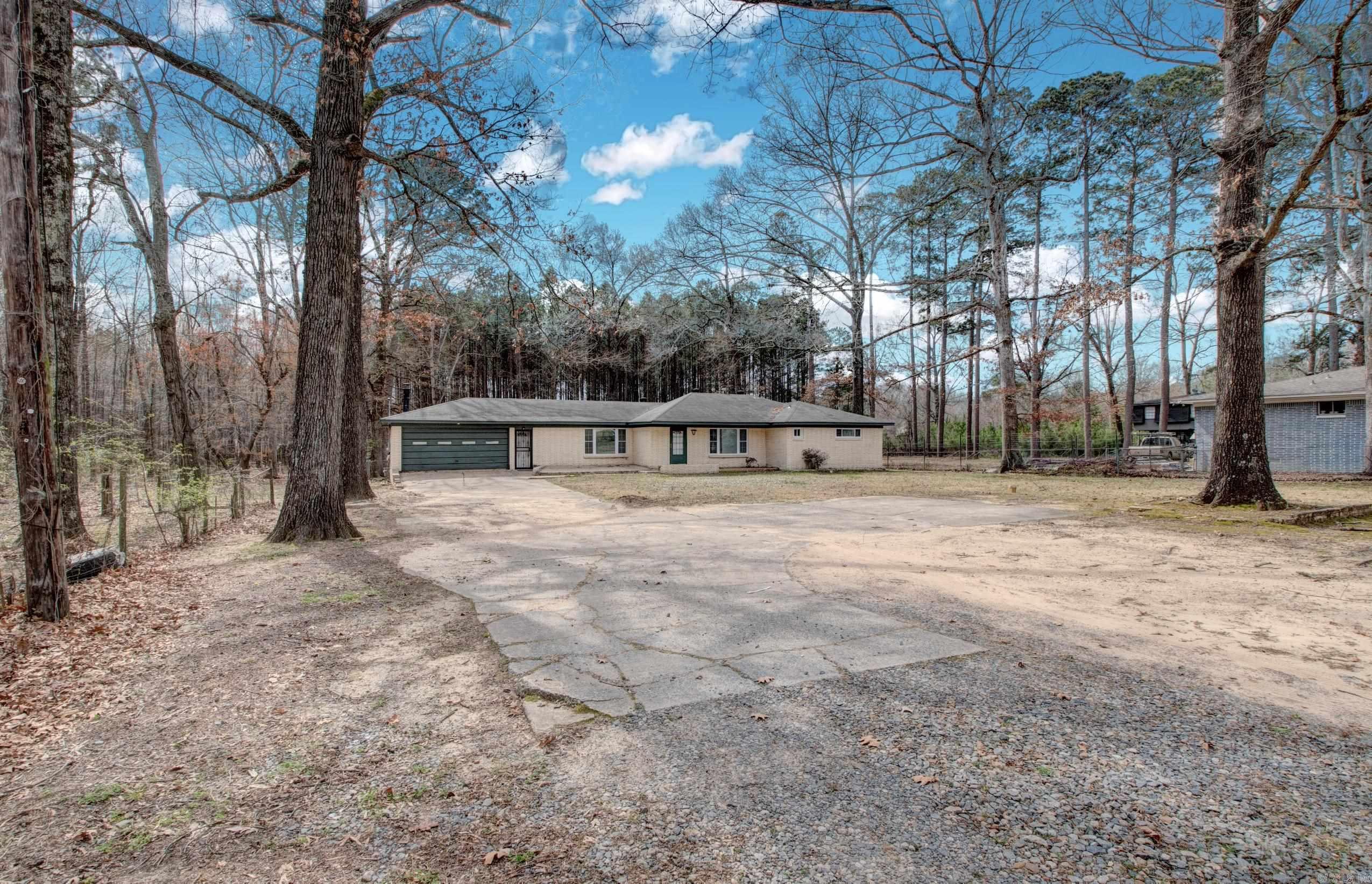 3815 Bruno  Little Rock, AR