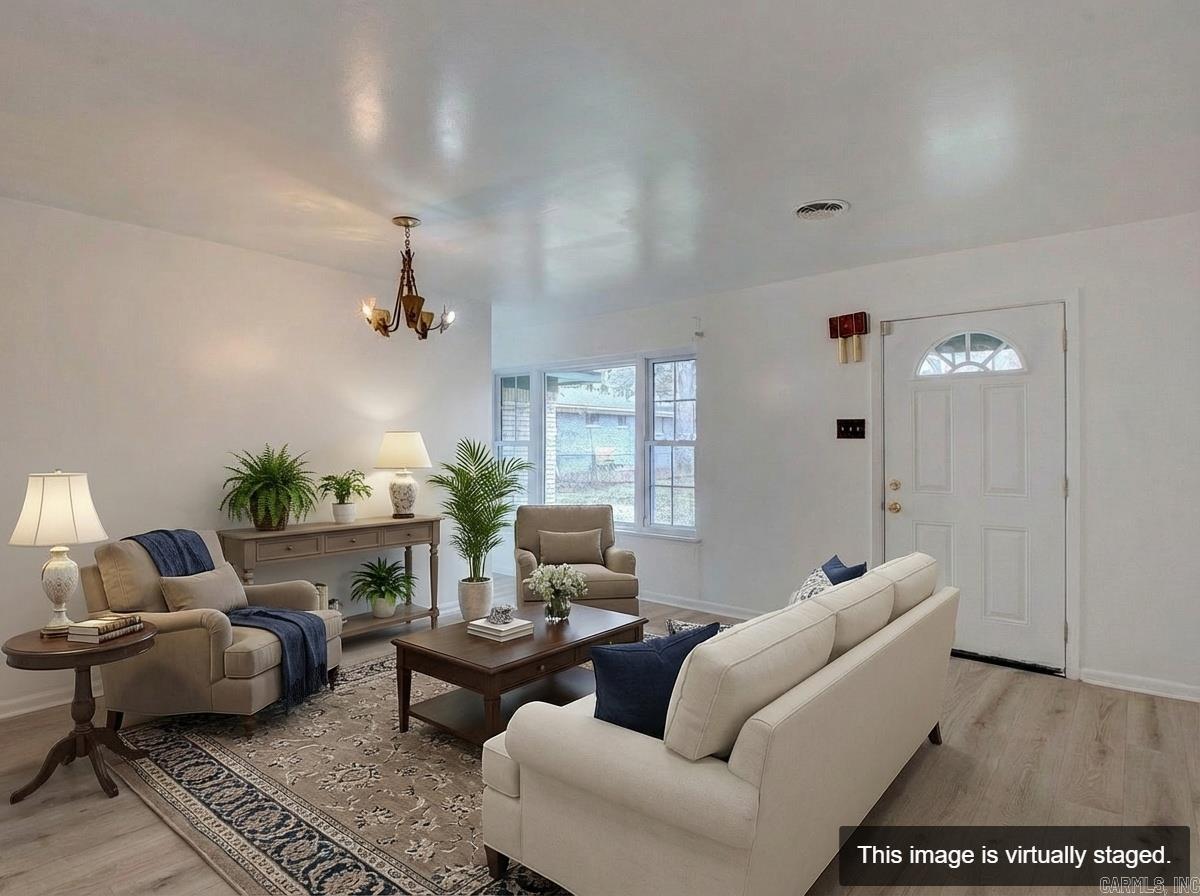 3815 Bruno  Little Rock, AR