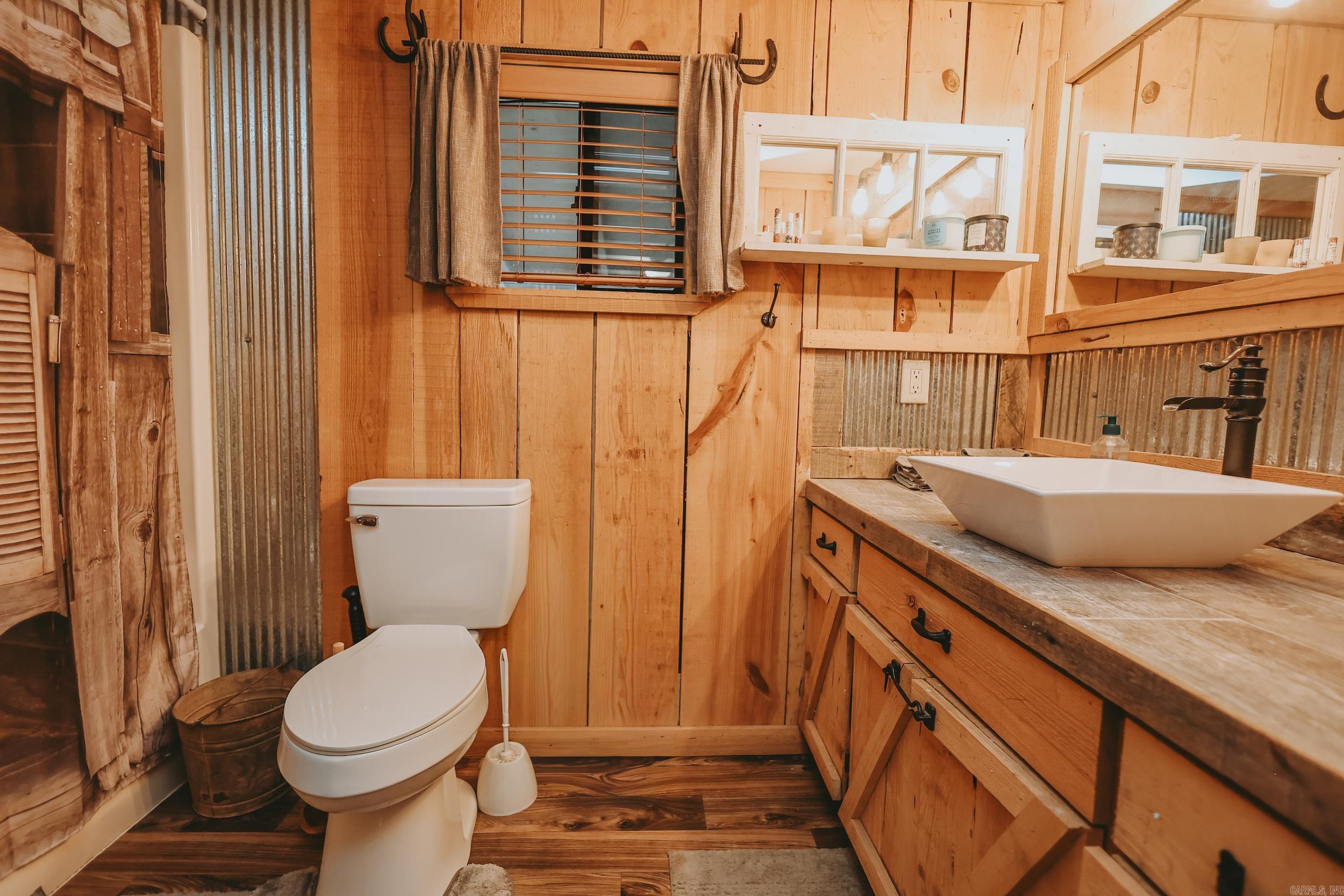 59 Easy  Mount Ida, AR