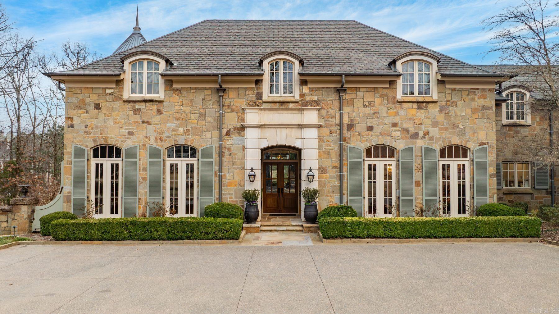 19 Spring Valley Ln  Little Rock, AR