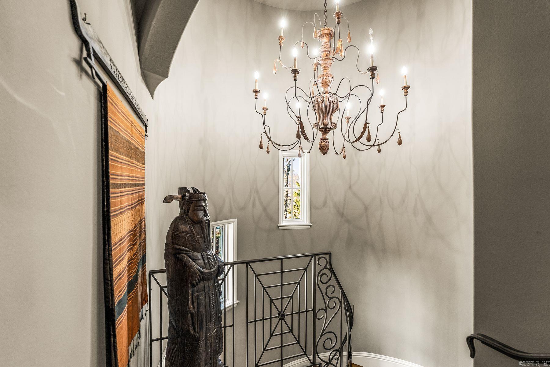 19 Spring Valley Ln  Little Rock, AR