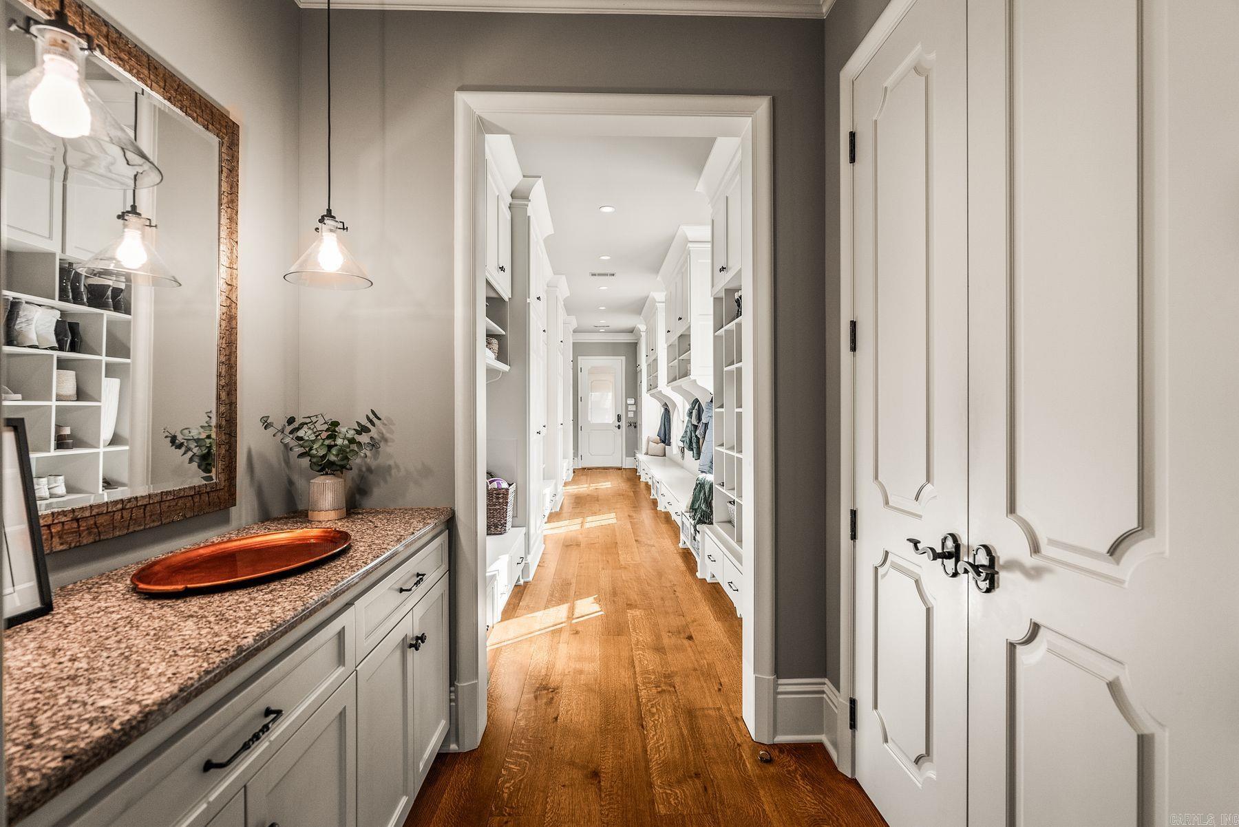 19 Spring Valley Ln  Little Rock, AR