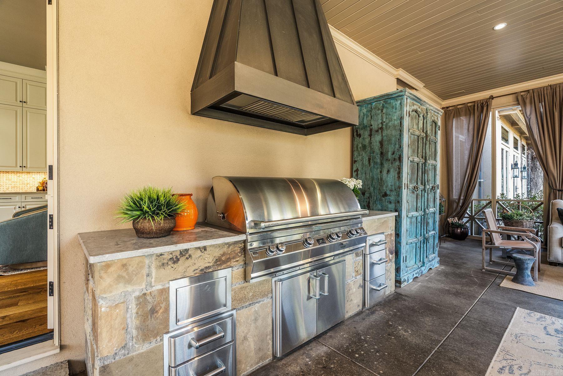 19 Spring Valley Ln  Little Rock, AR