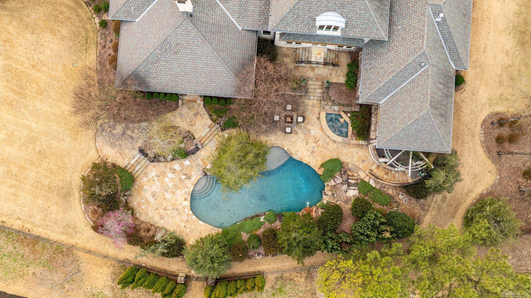 19 Spring Valley Ln  Little Rock, AR