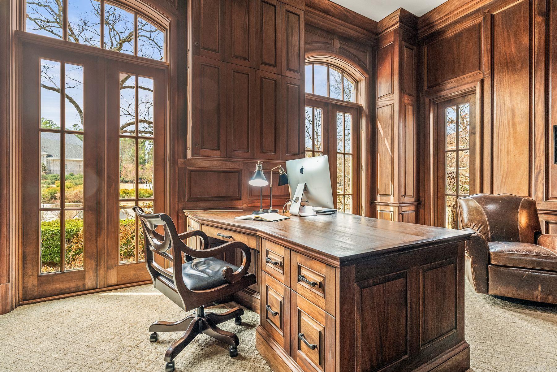 19 Spring Valley Ln  Little Rock, AR