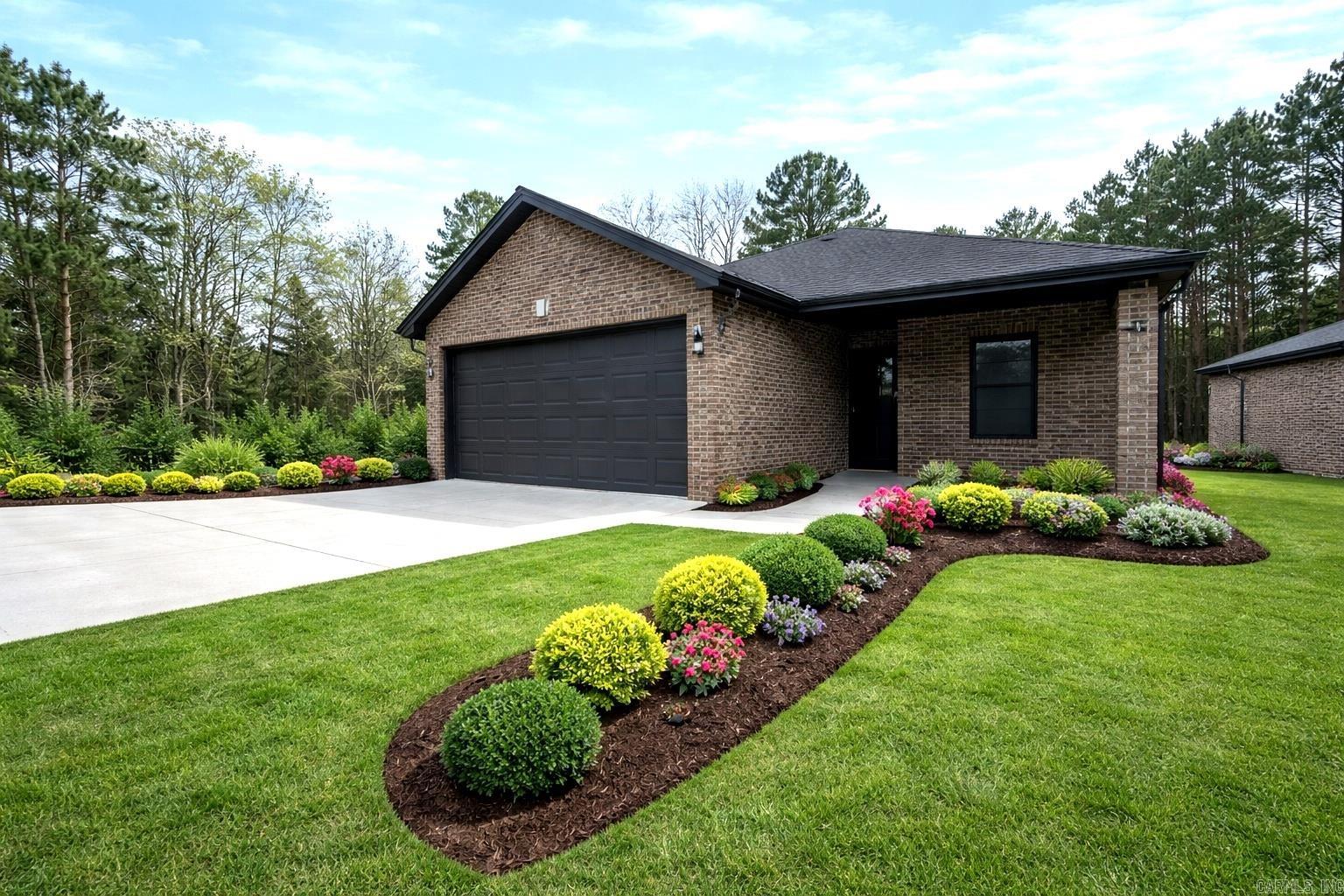 319 N High  Heber Springs, AR