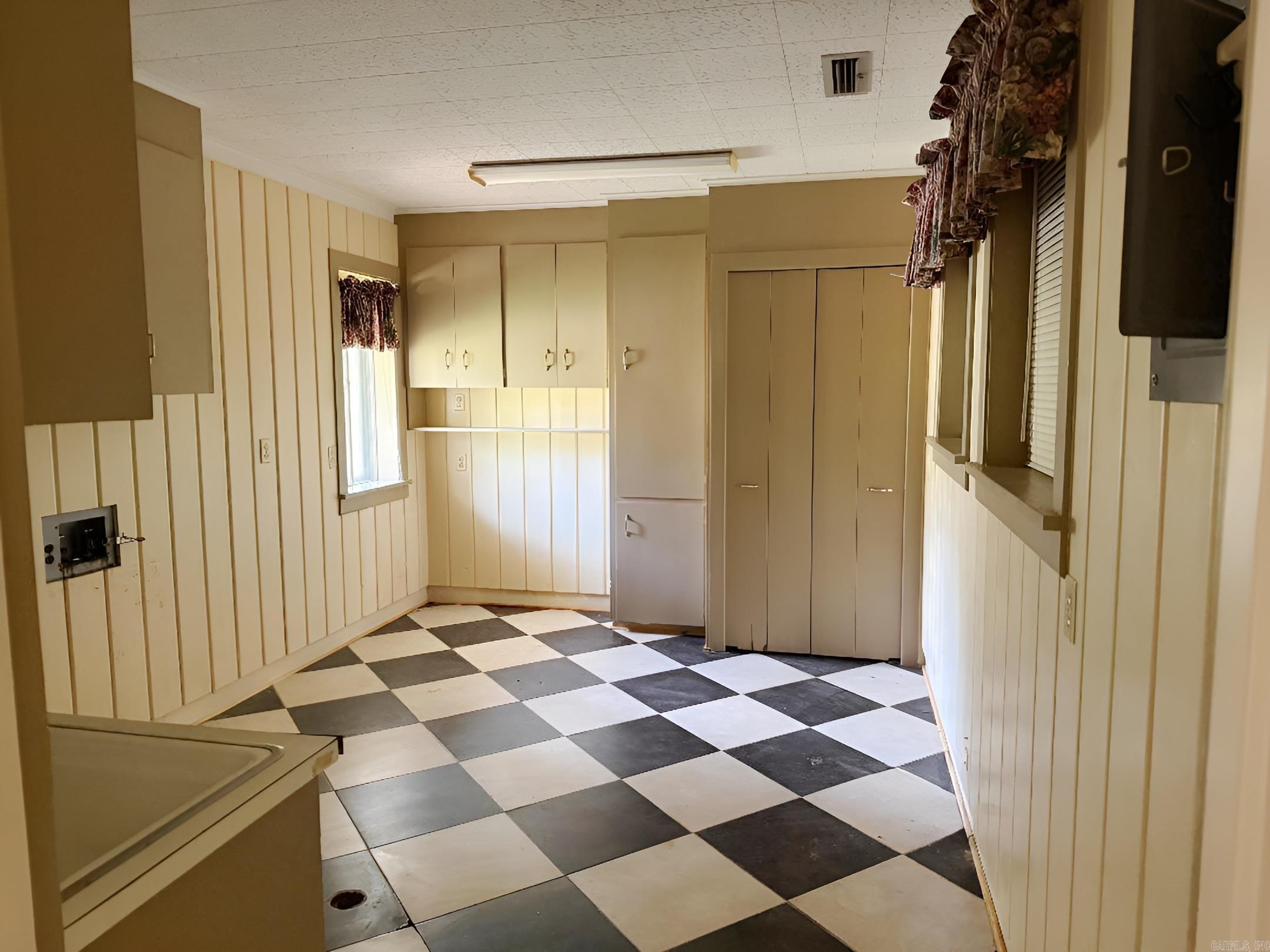 147 Woodland Drive El Dorado, AR 71730