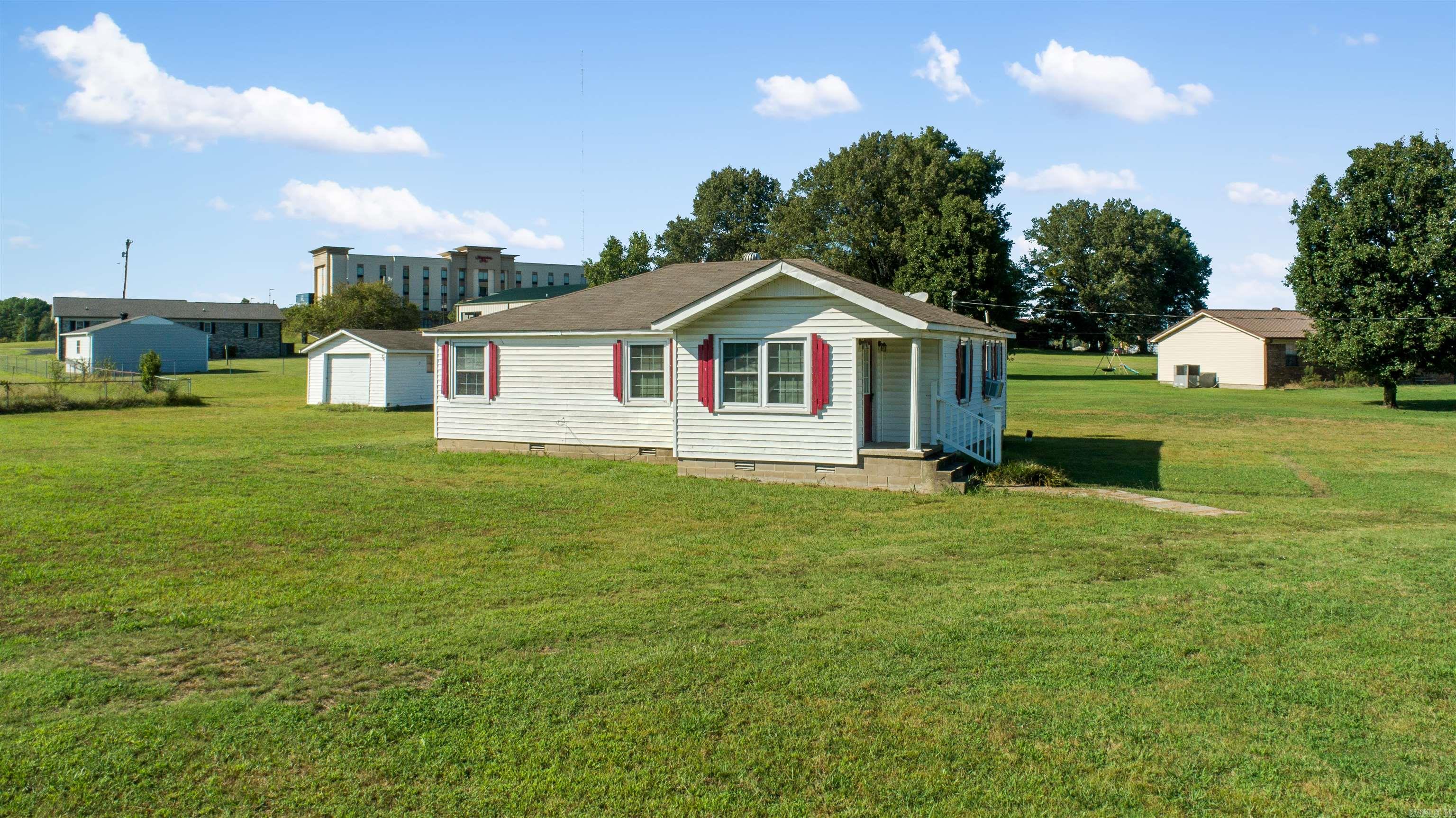 3103 Wood Haven  Paragould, AR