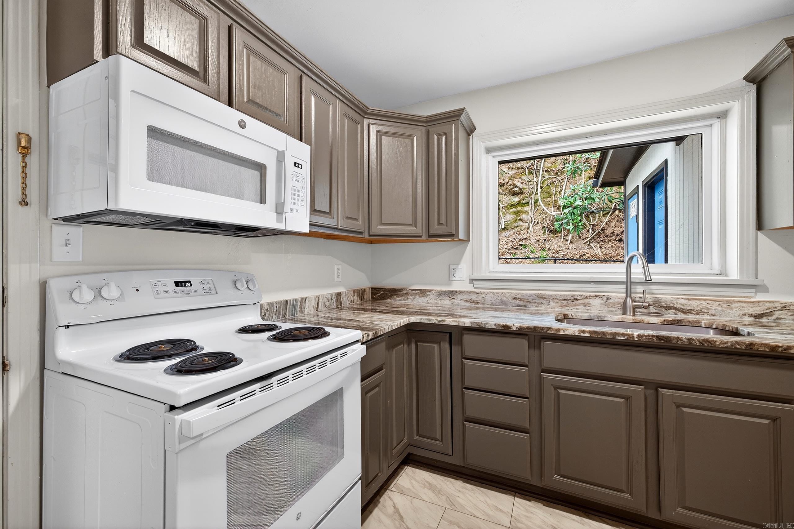 128 Cove  Hot Springs, AR