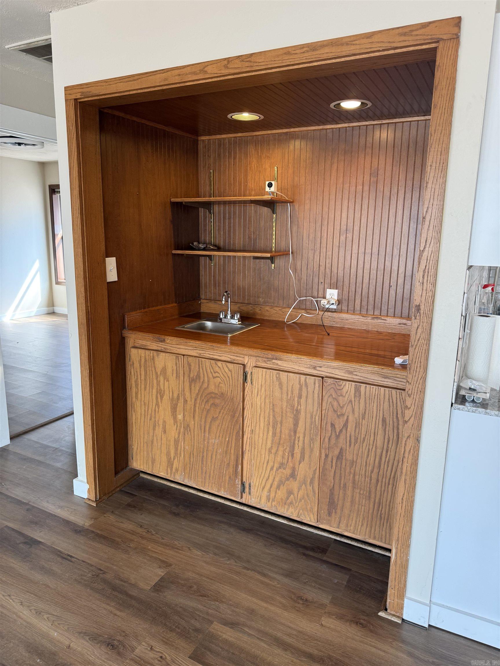 2409 Tannenbaum Road  Drasco, AR