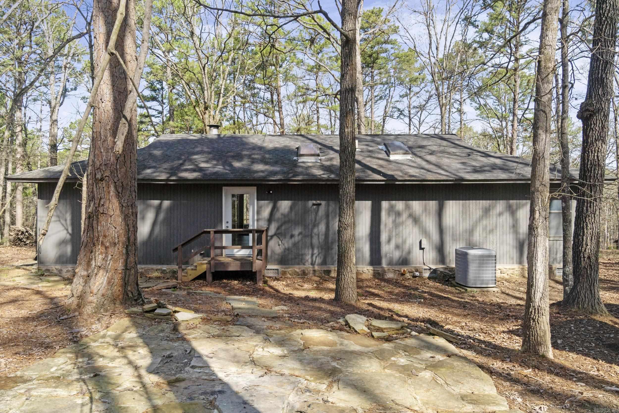 2409 Tannenbaum Road Drasco, AR 72530