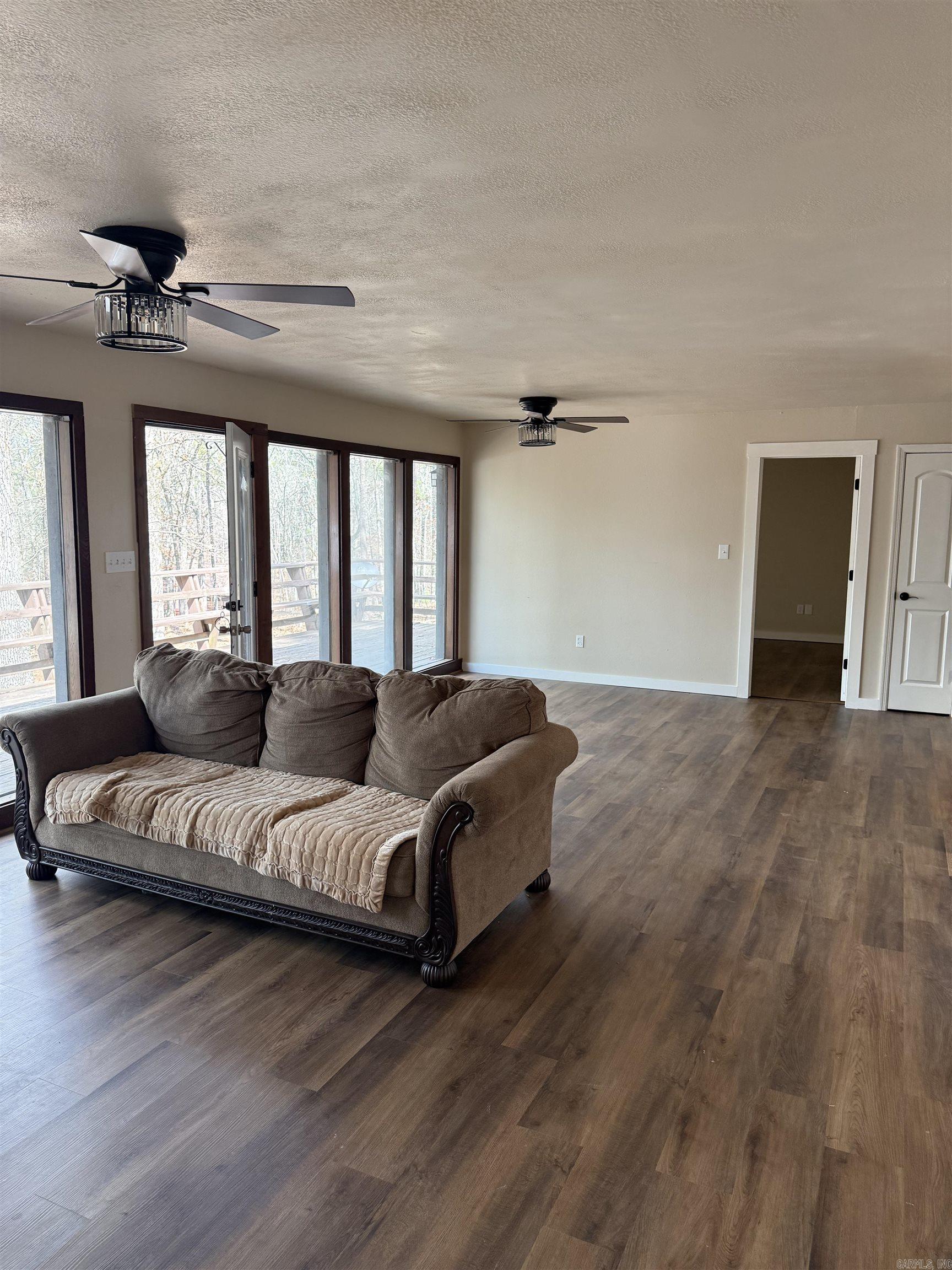 2409 Tannenbaum Road  Drasco, AR