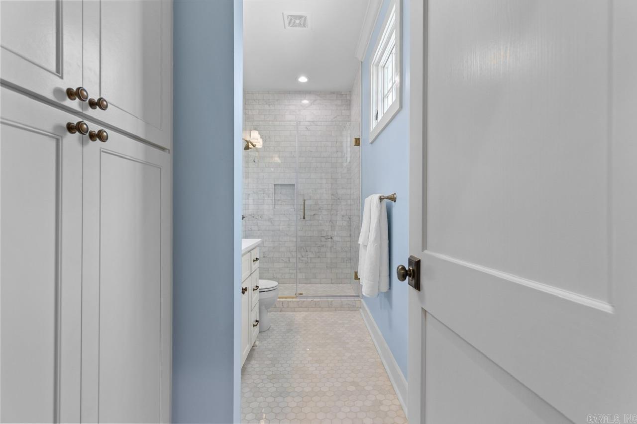 500 Valentine  Little Rock, AR