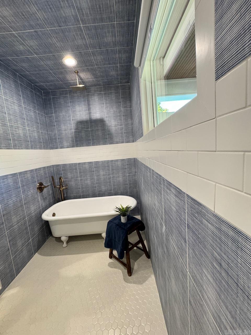 500 Valentine  Little Rock, AR