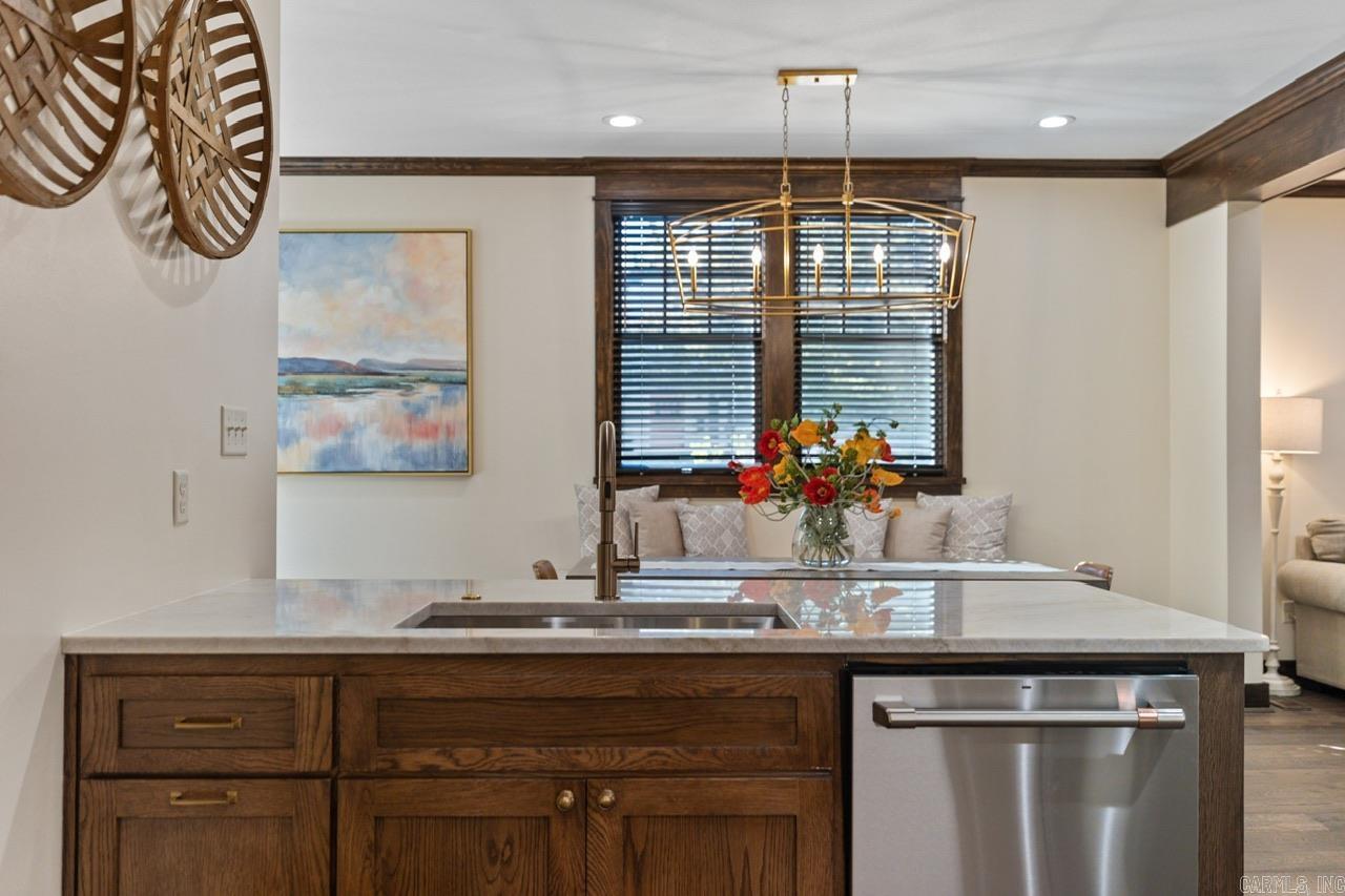 500 Valentine  Little Rock, AR