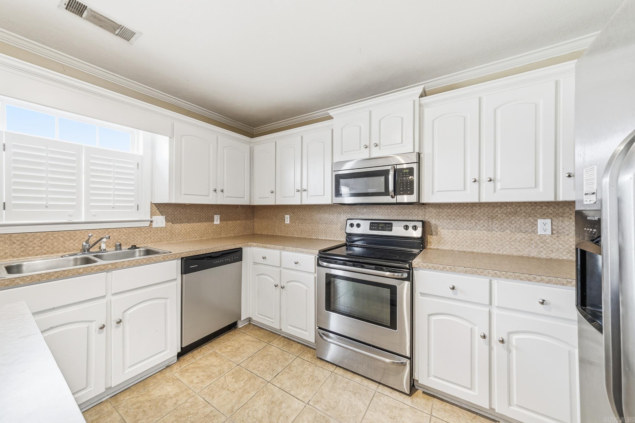 7 Moonlight  Ward, AR