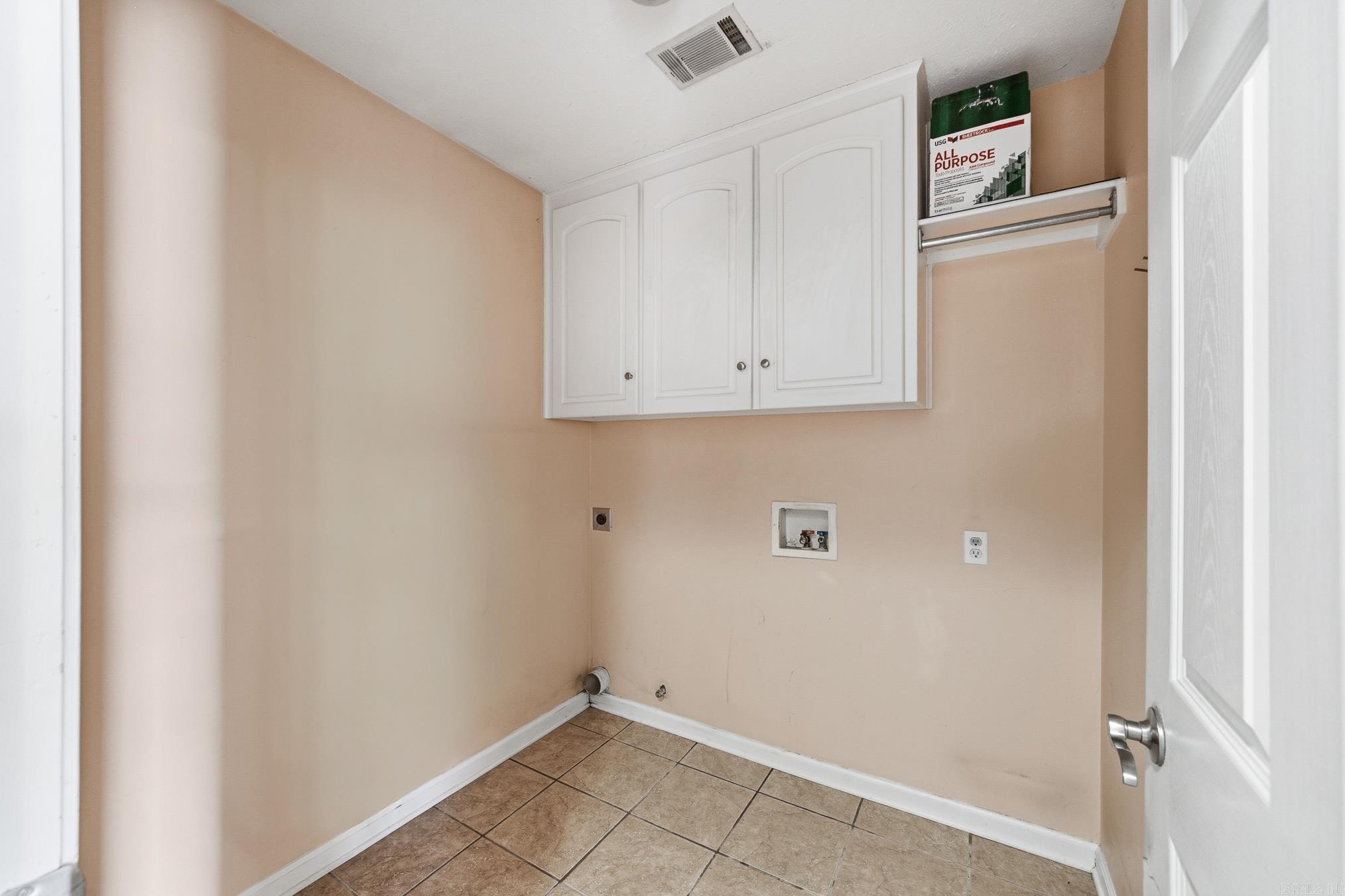 7 Moonlight  Ward, AR