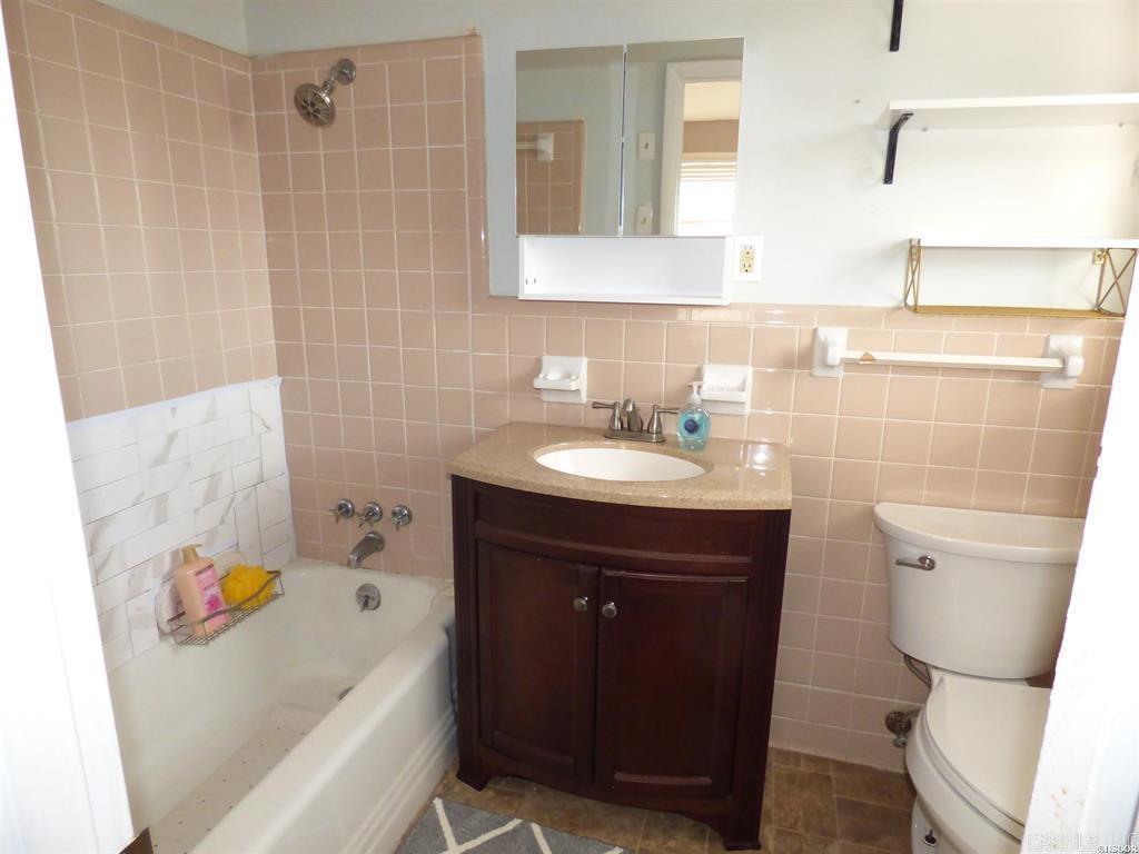 201 Elmhurts  Hot Springs, AR