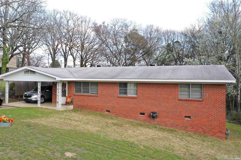 201 Elmhurts  Hot Springs, AR