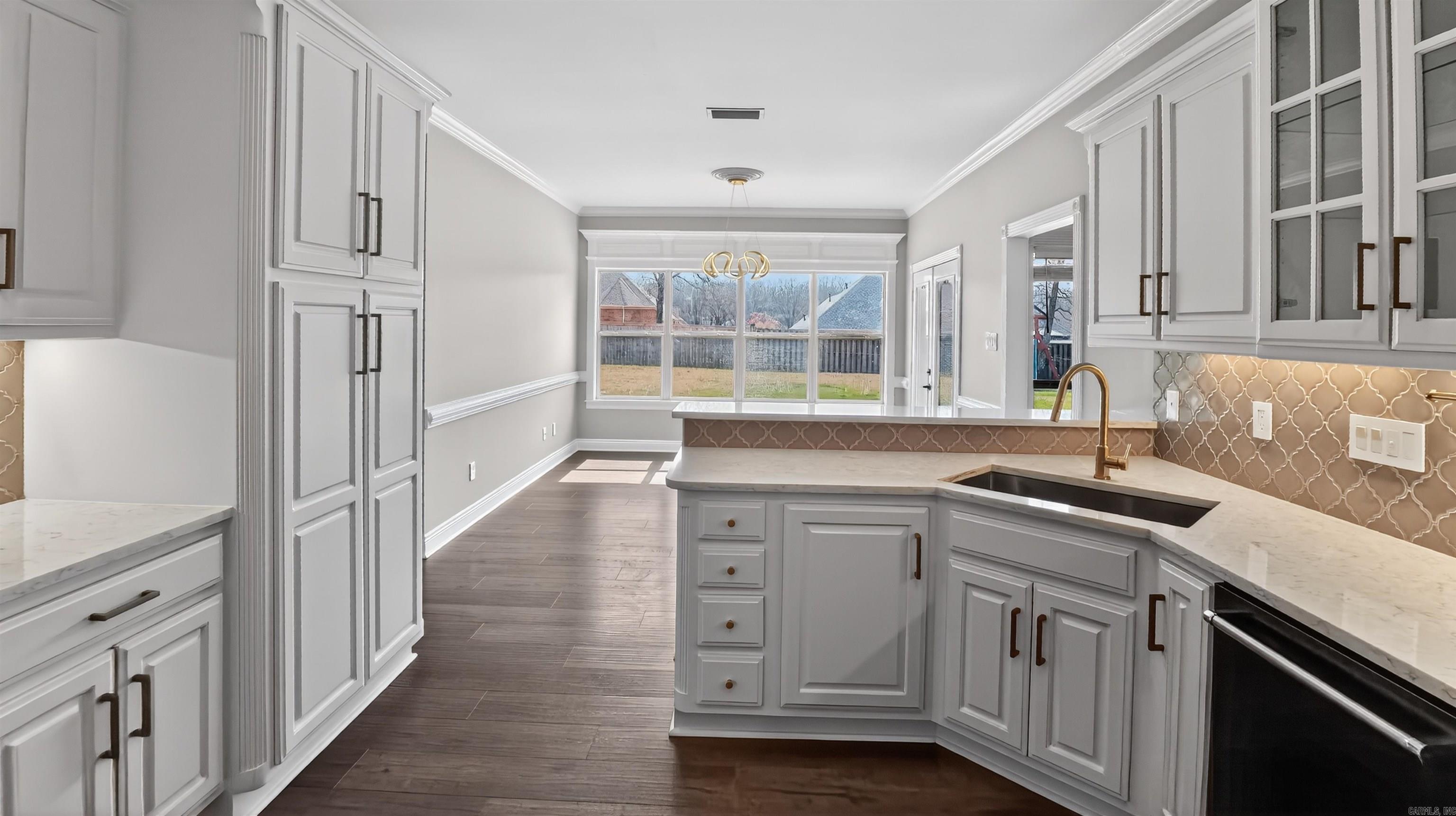 77 Cypress Creek Dr  Cabot, AR