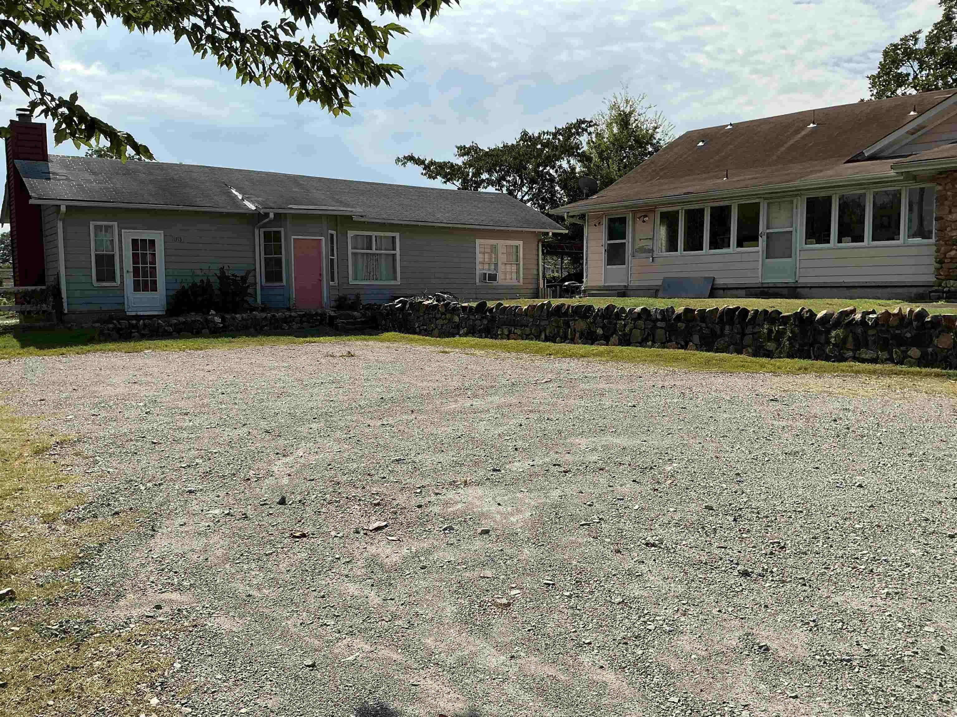 1711 Central  Hot Springs, AR