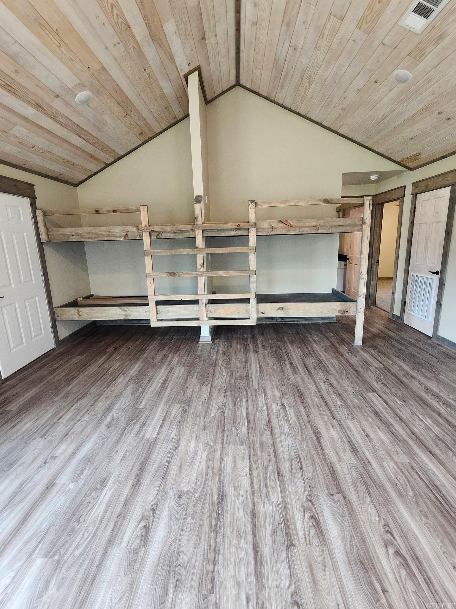 293 Unit B Cypert's Bluff Rd. Searcy, AR 72143