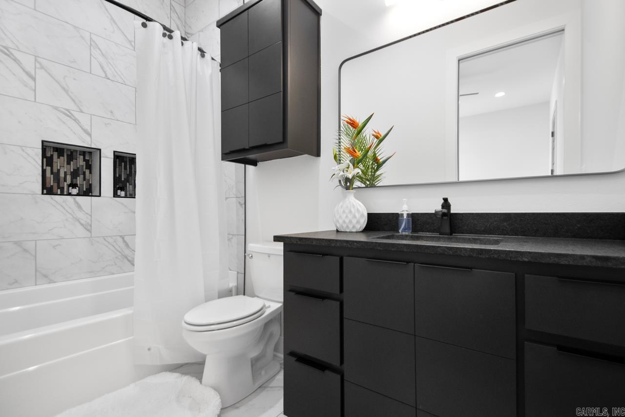 251 Thornton Ferry Rd  Hot Springs, AR