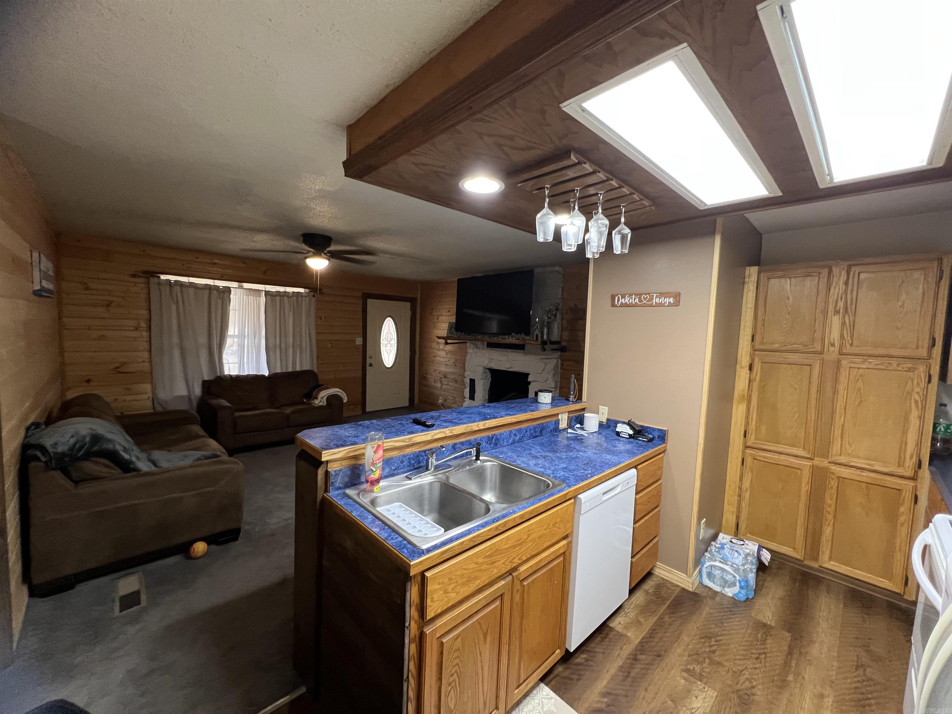 153 Greenwood  Fairfield Bay, AR