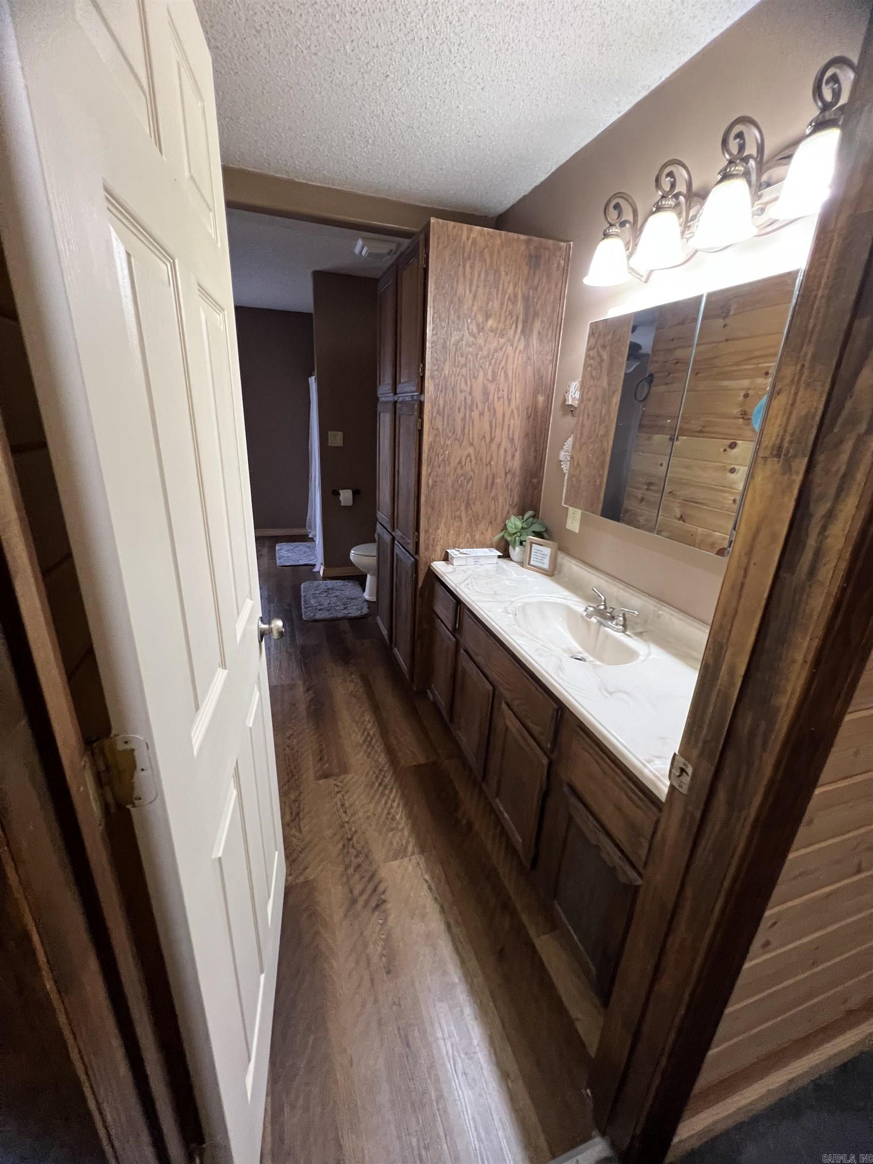 153 Greenwood  Fairfield Bay, AR