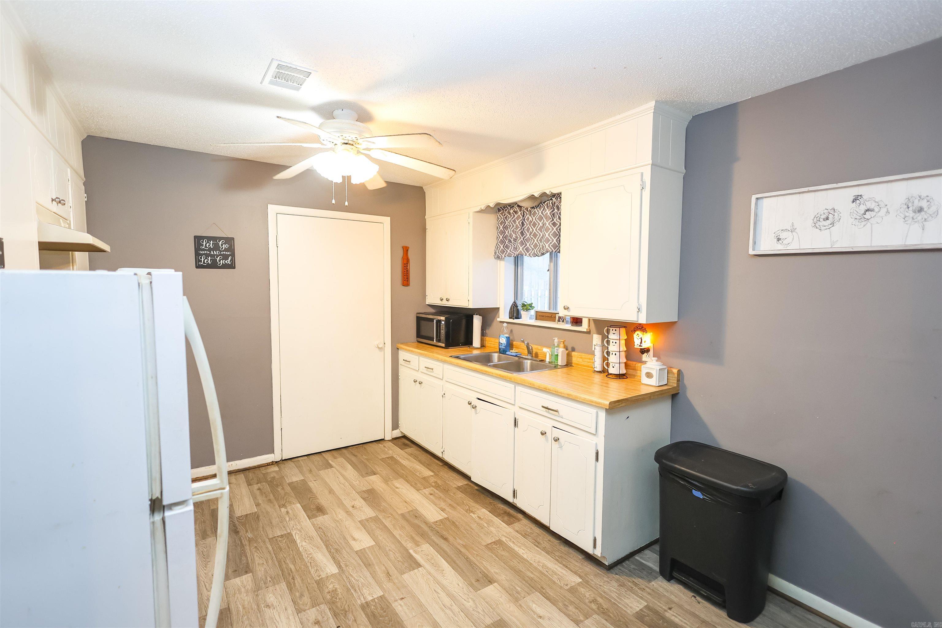 714 Lakeshore  Glenwood, AR