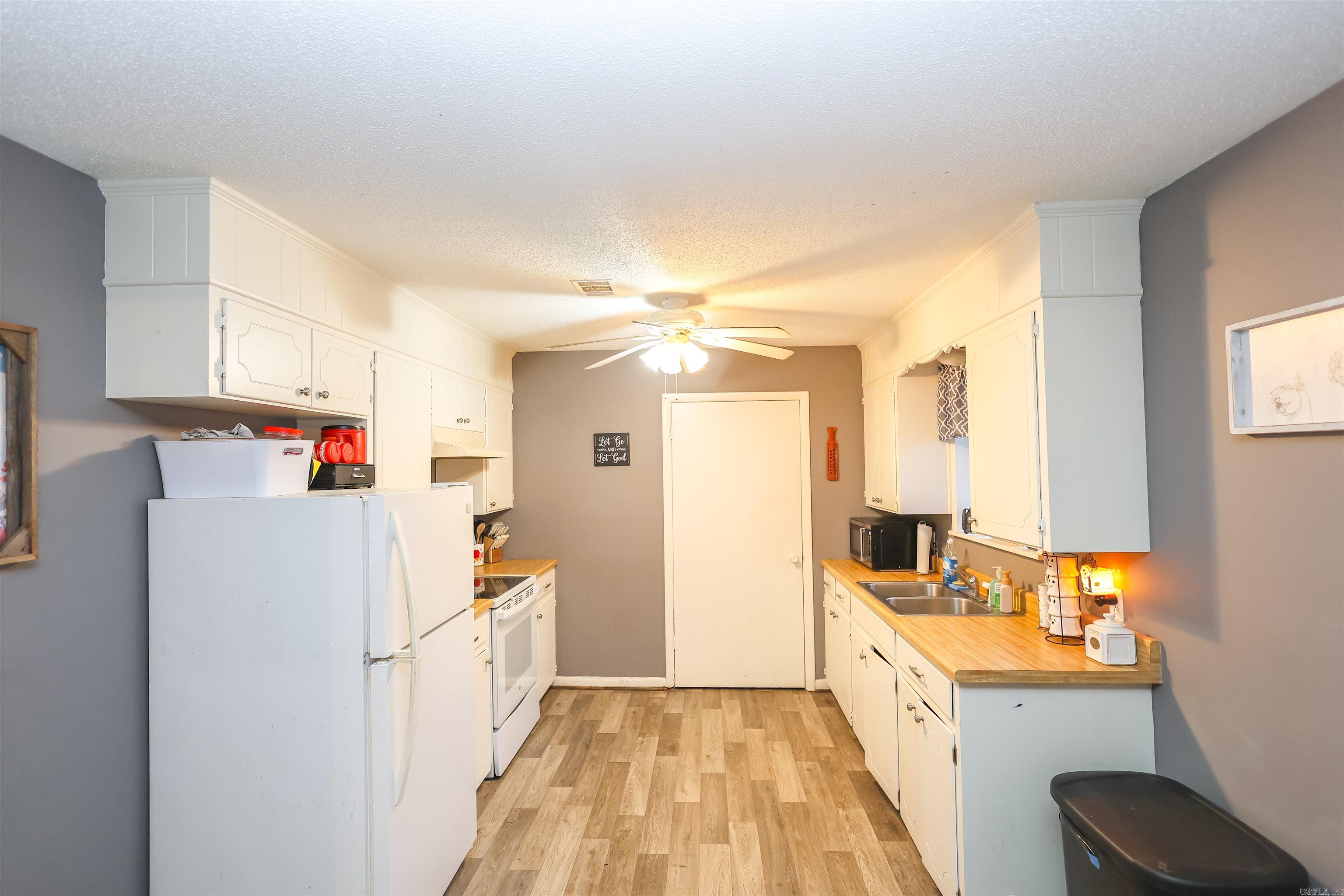 714 Lakeshore  Glenwood, AR