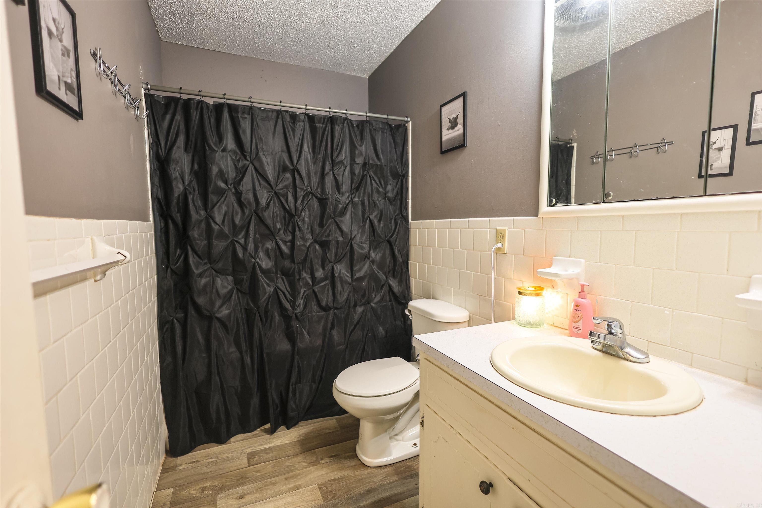 714 Lakeshore  Glenwood, AR