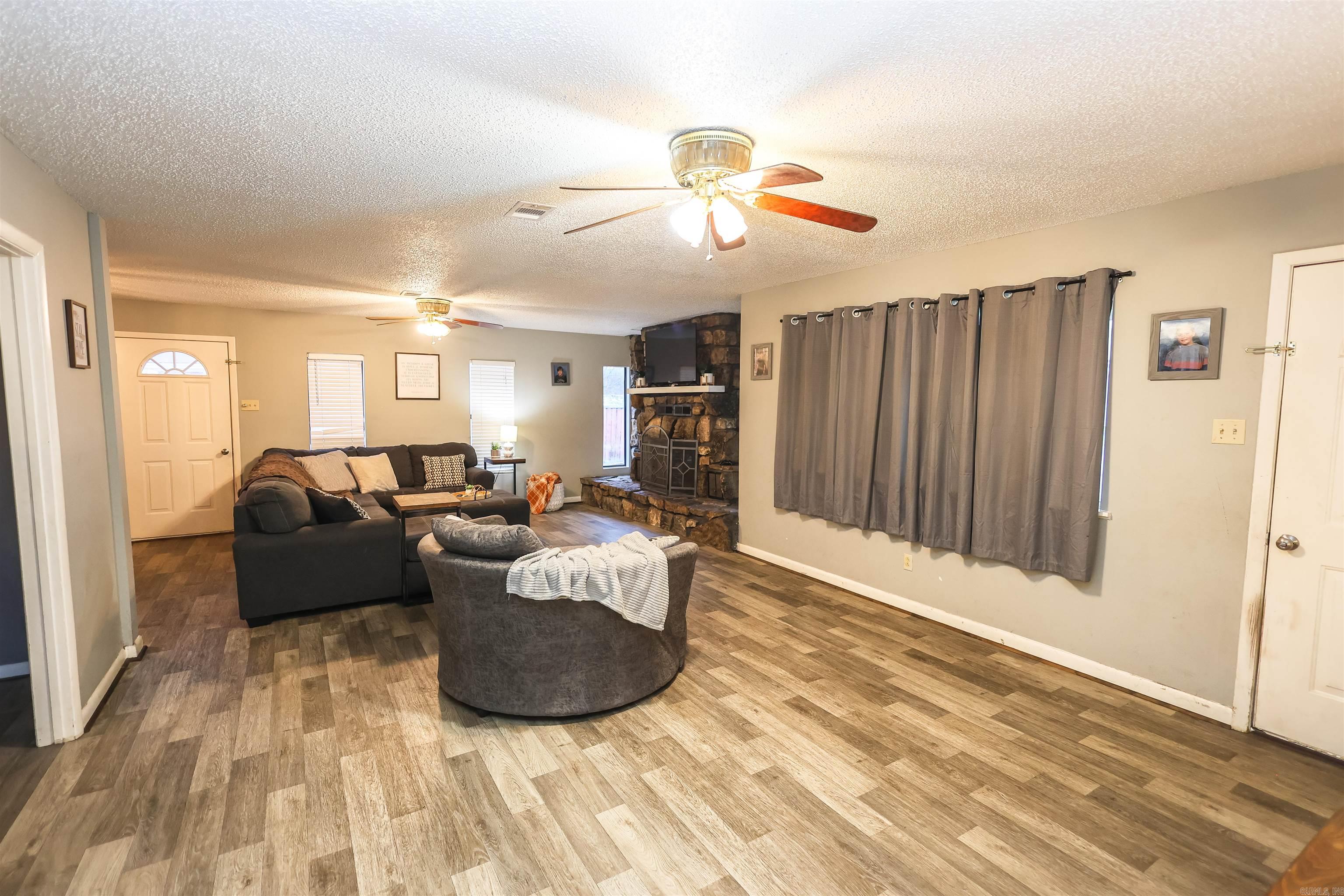 714 Lakeshore  Glenwood, AR