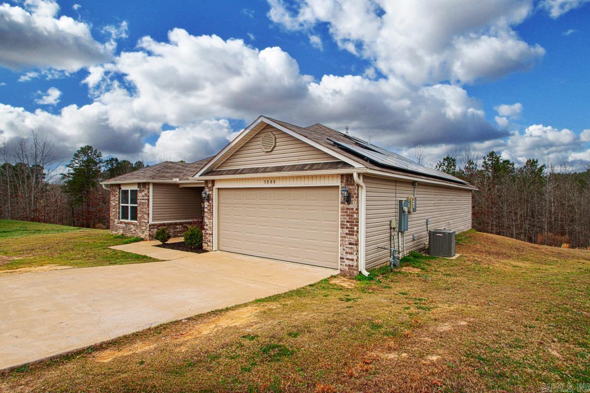 5000 Red Fox Trl  Bauxite, AR