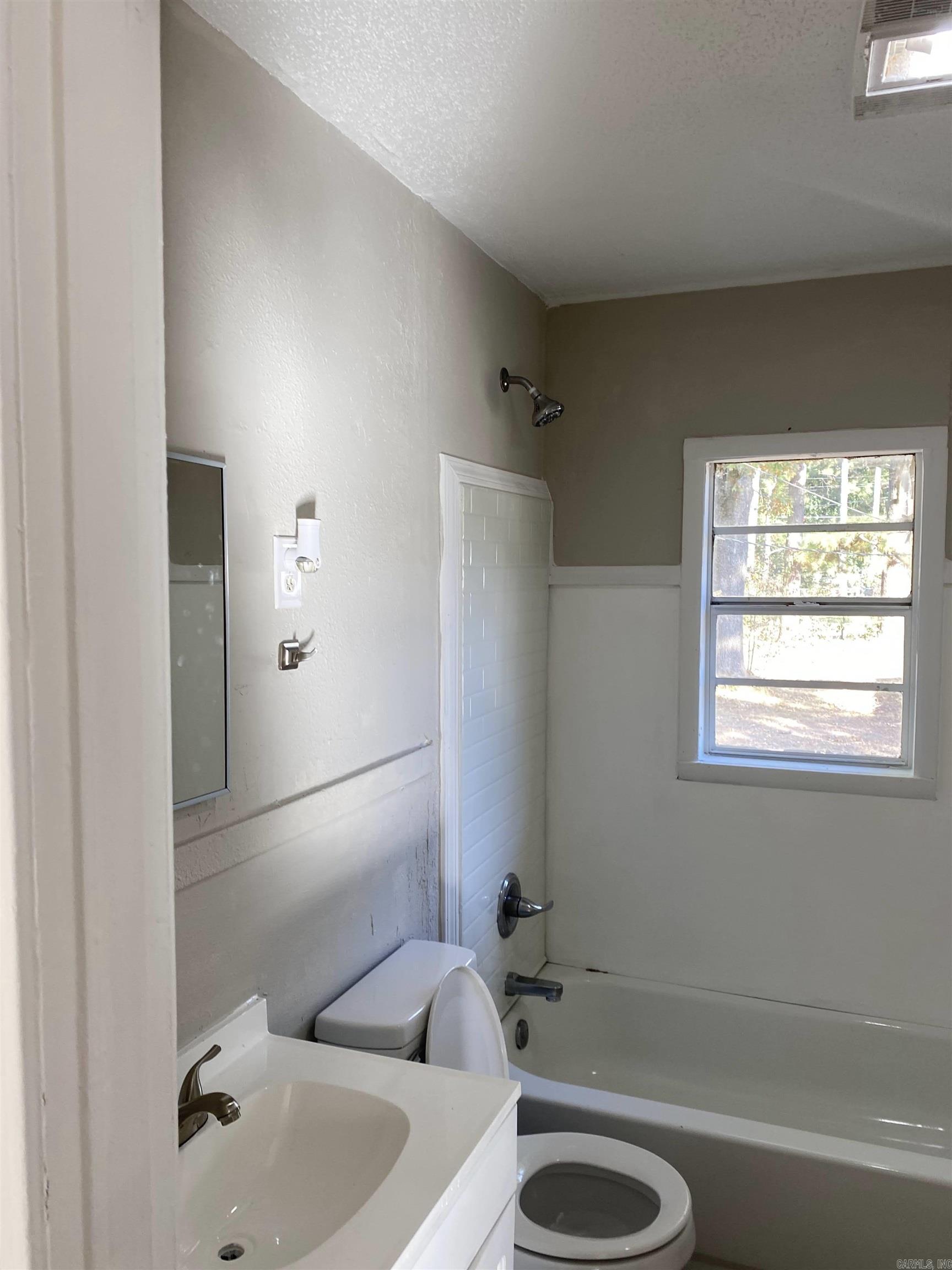 11 Shirley  Pine Bluff, AR