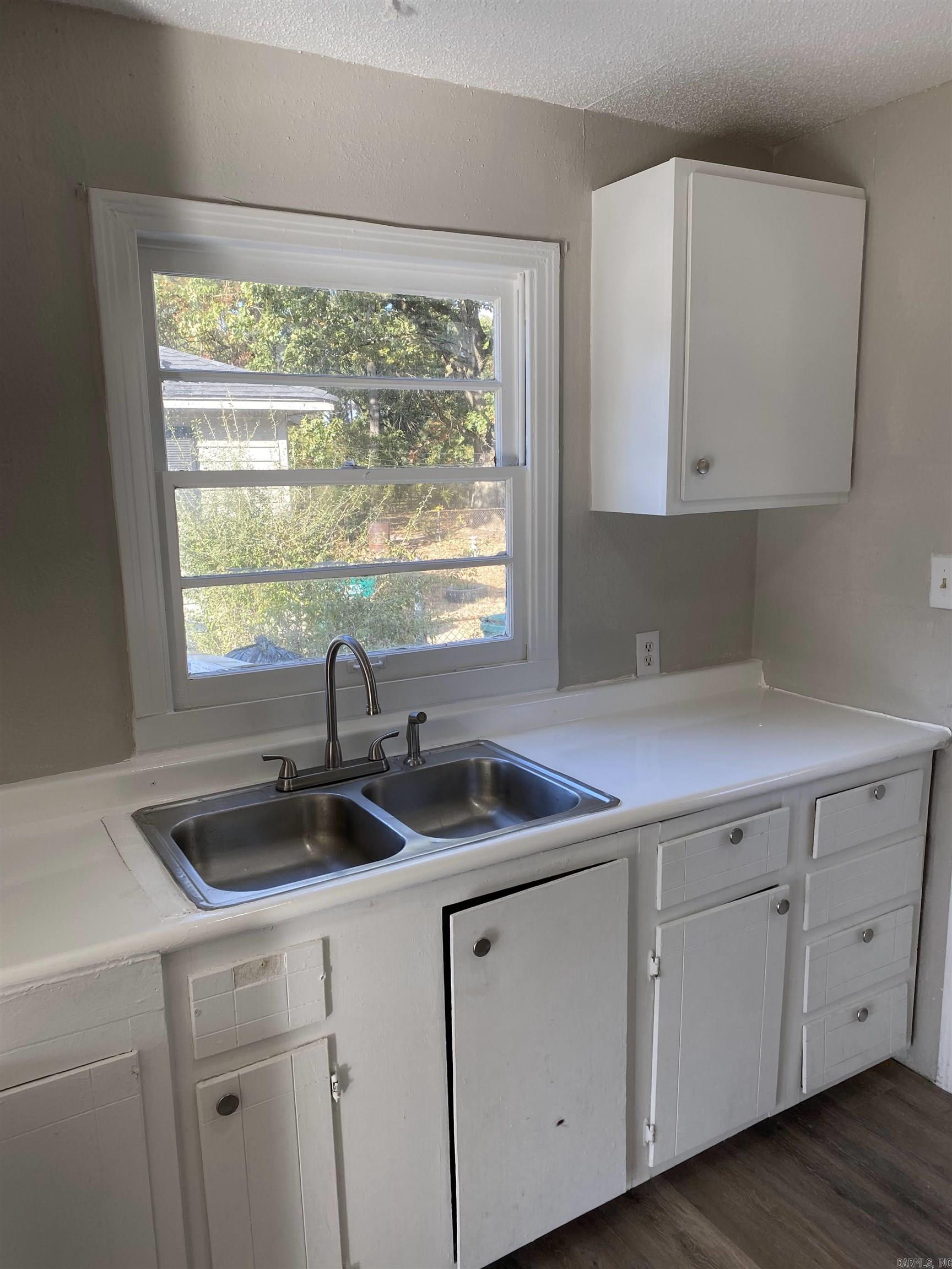 11 Shirley  Pine Bluff, AR