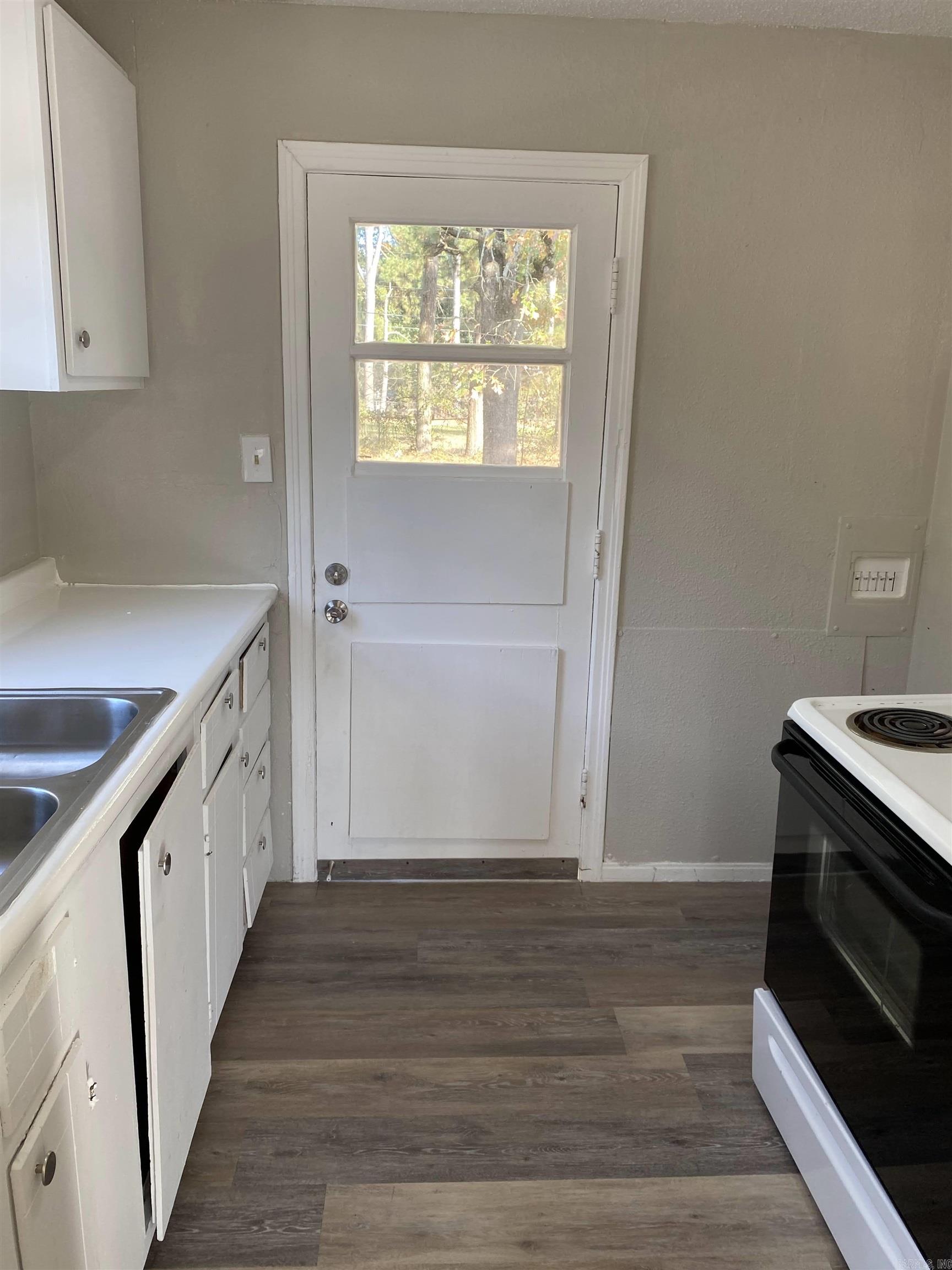 11 Shirley  Pine Bluff, AR