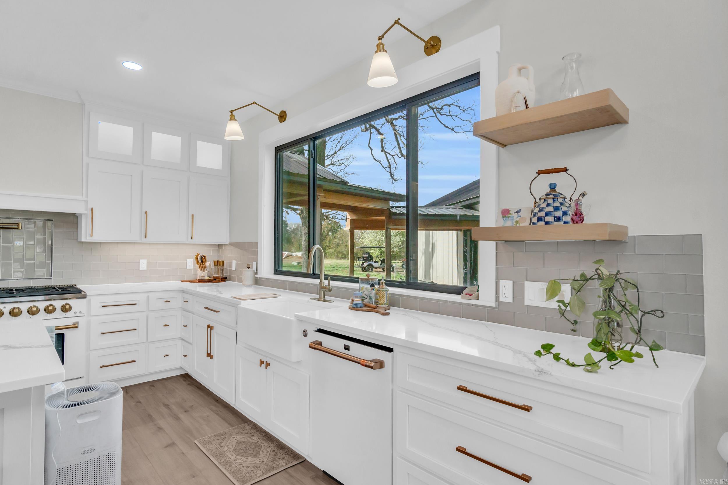 141 Earnie Atkins Rd.  Pangburn, AR