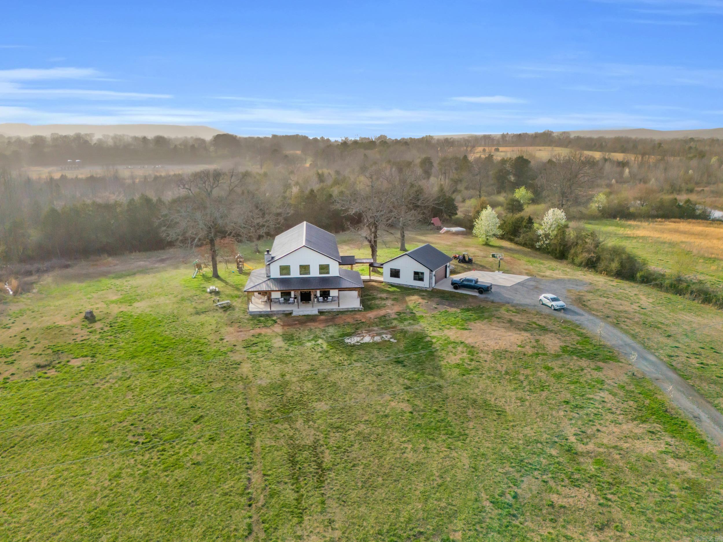 141 Earnie Atkins Rd.  Pangburn, AR